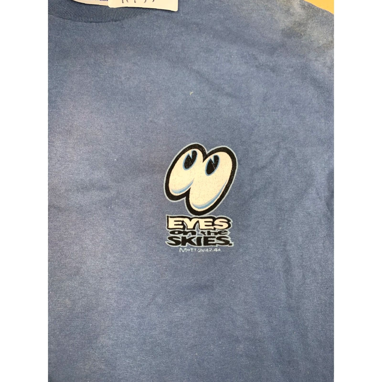 Vintage VINTAGE Softee Mooneyes Jesus Shirt Adults L Blue 90s Distress T-Shirt Mens Size US L / EU 52-54 / 3 - 4 Thumbnail