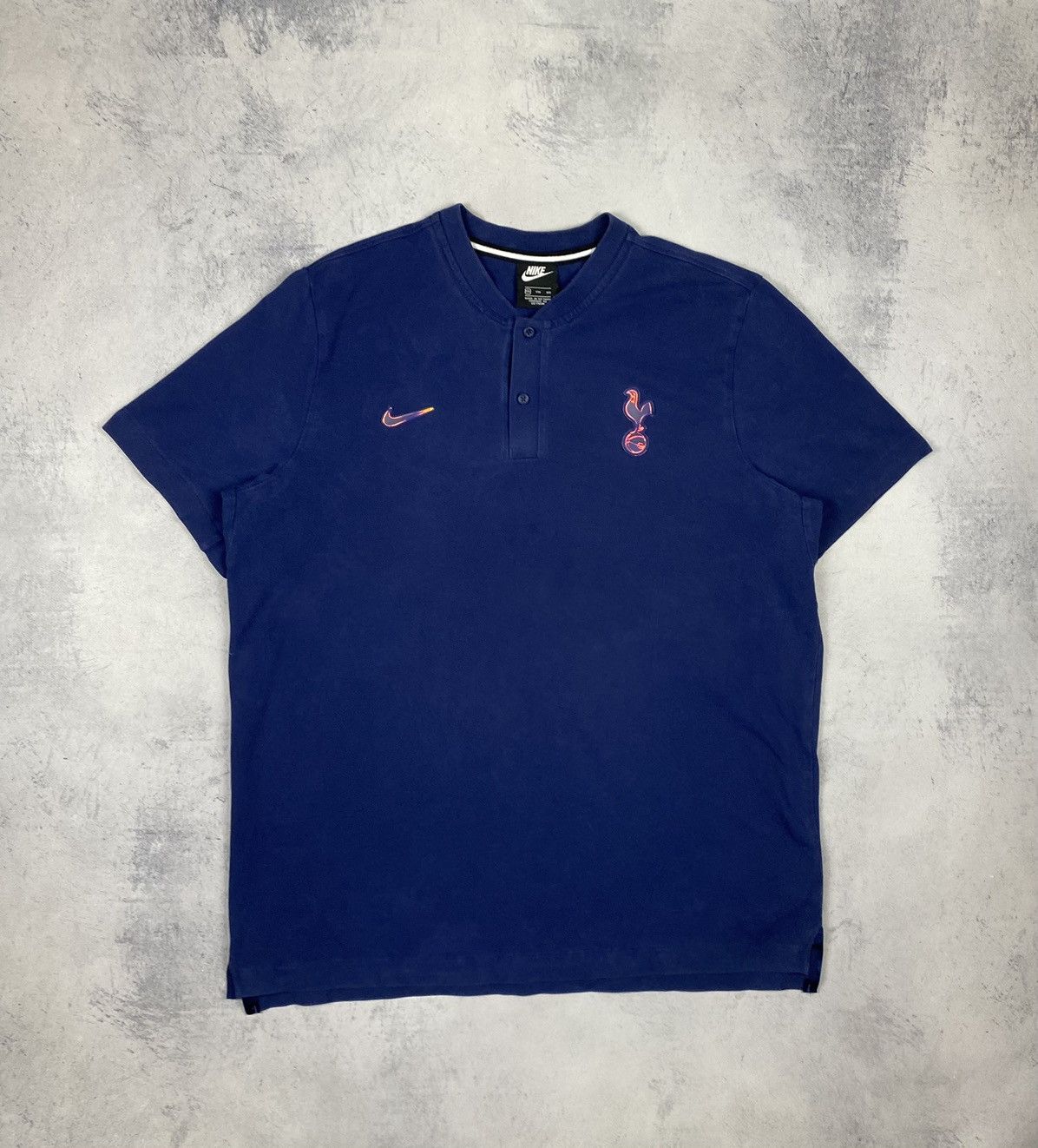 Nike Nike Soccer Tee Top Tottenham Logo Spurs Jersey Size US XXL / EU 58 / 5 - 2 Thumbnail