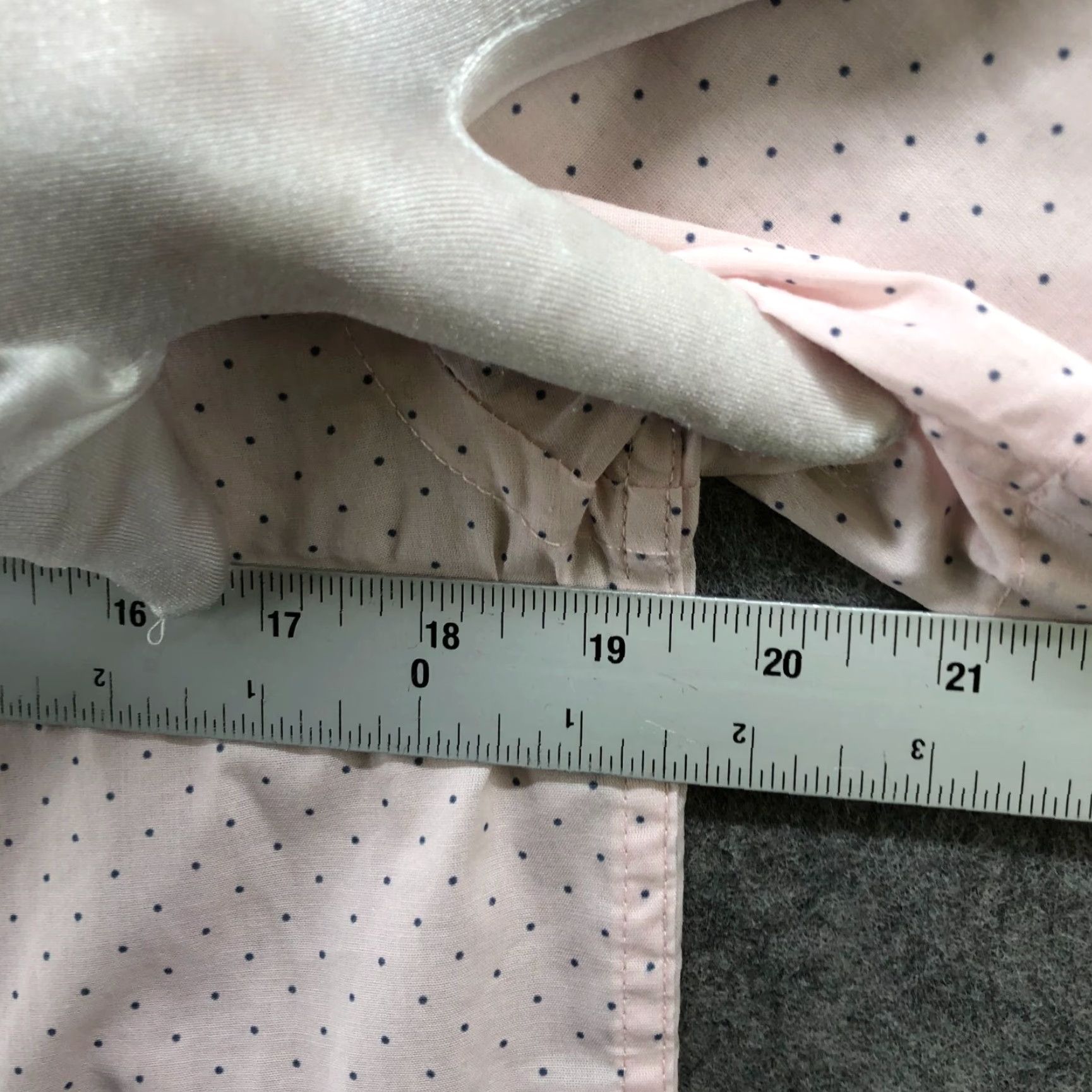 Old Navy VINTAGE Old Navy Pink Polka Dot Button-Up Shirt Mens S Short Sleeve Lightweight Stretch Casual Size US S / EU 44-46 / 1 - 5 Thumbnail
