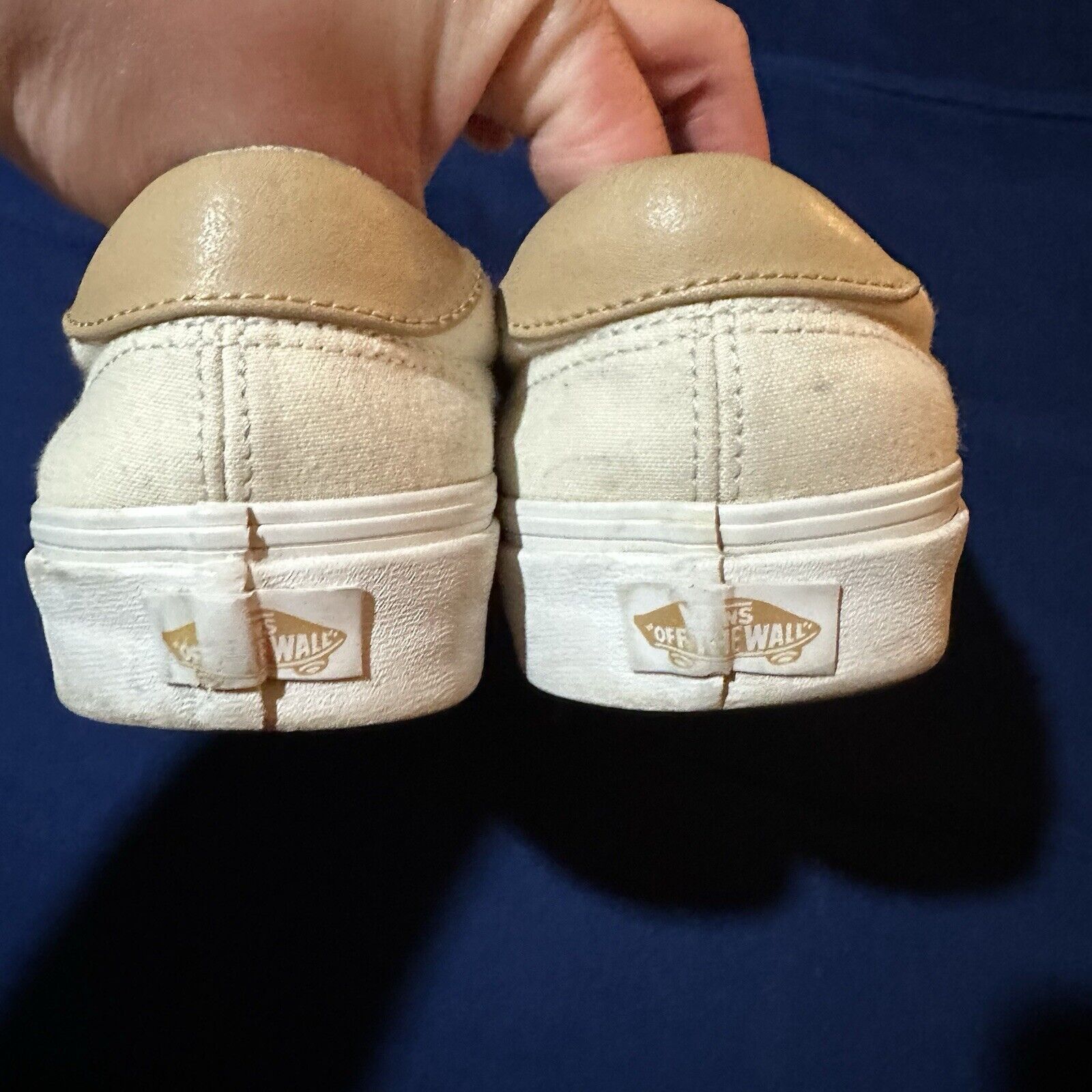 Vans Vans Shoes Unisex M 9 Or W 10.5White Dolphin Desert Flower Size US 9 / EU 42 - 3 Thumbnail
