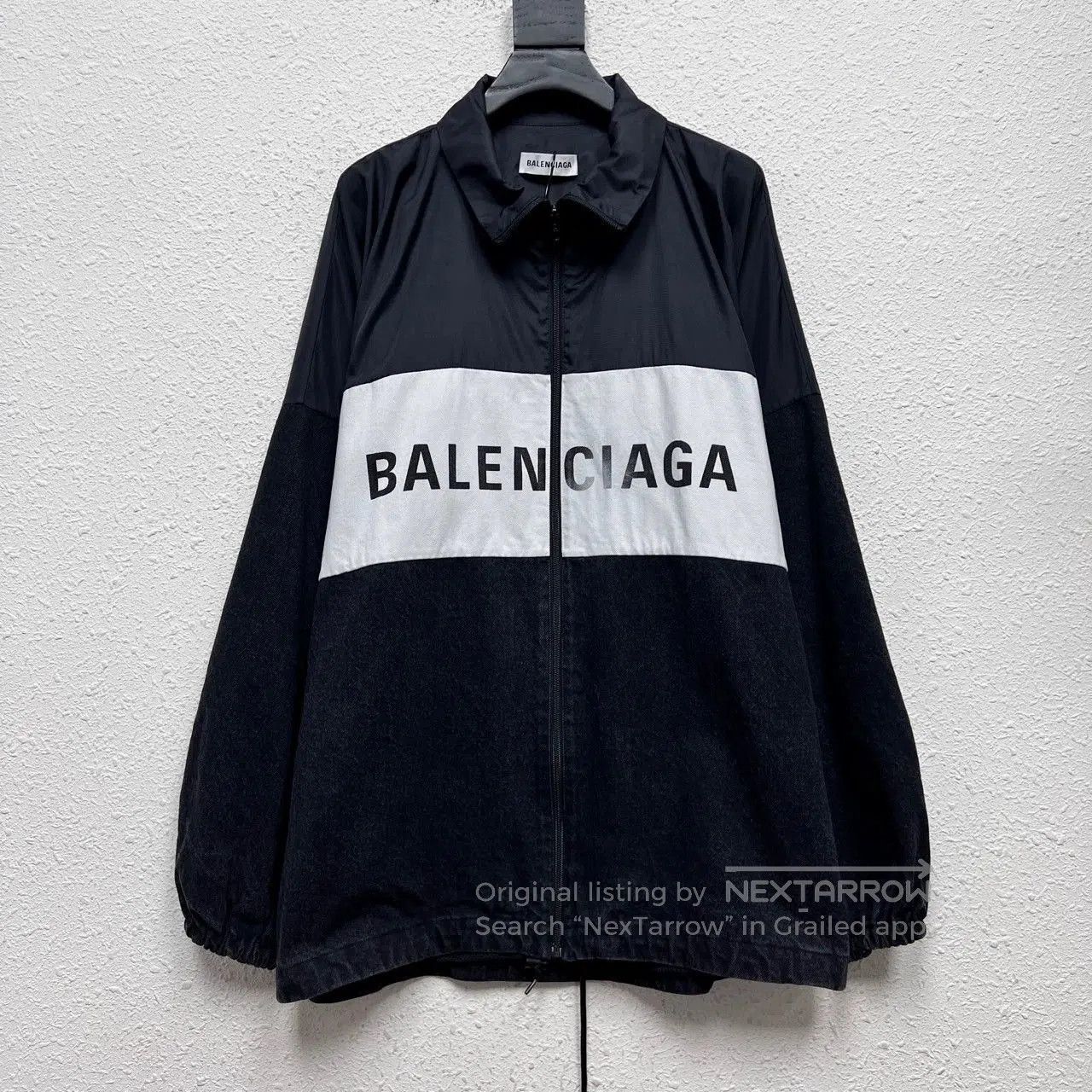 Balenciaga Balenciaga Black Denim Jacket with White Logo. Size US S / EU 44-46 / 1 - 1 Thumbnail