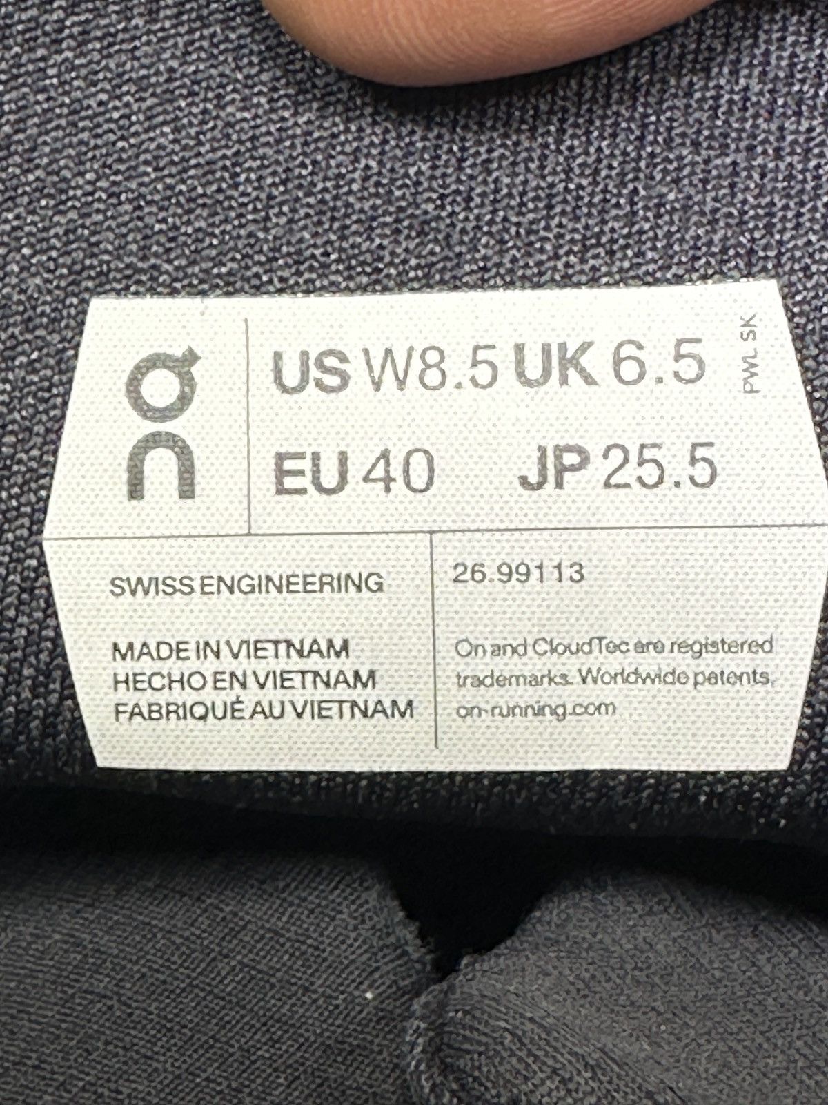 On ON Running Cloudnova Women’s 8.5 Sneakers Black "Used Once" Size US 8.5 / IT 38.5 - 7 Thumbnail