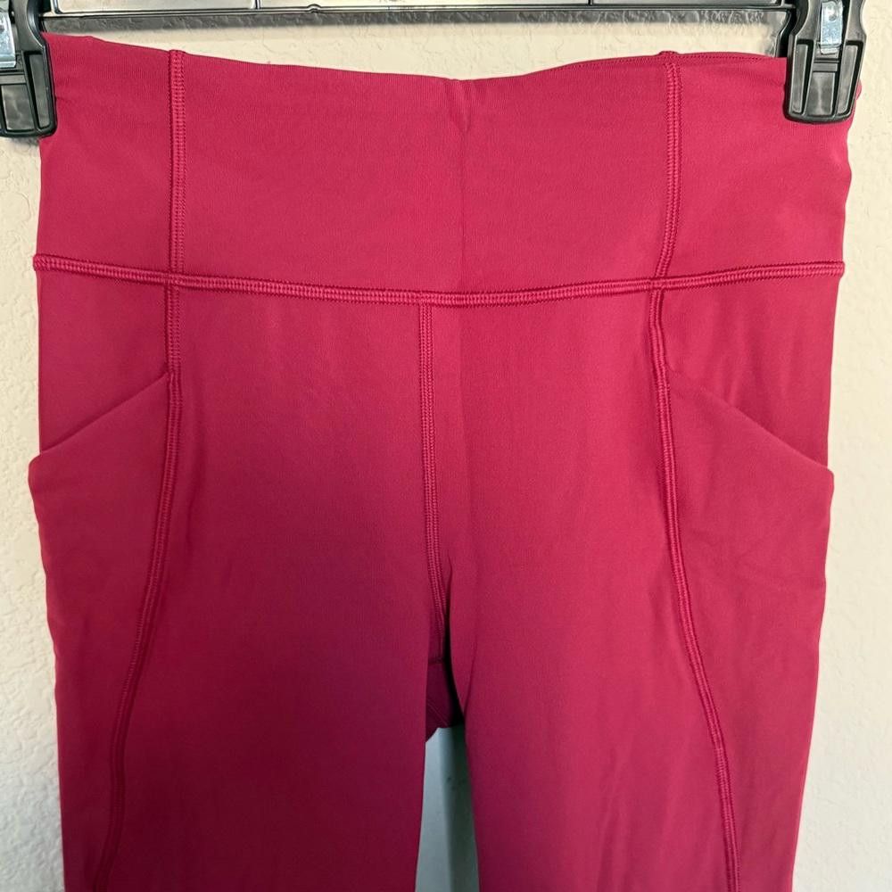 Lululemon Lululemon Time To Sweat Crop Legging Star Ruby Berry Pink 6 Size 28" / US 6 / IT 42 - 4 Thumbnail