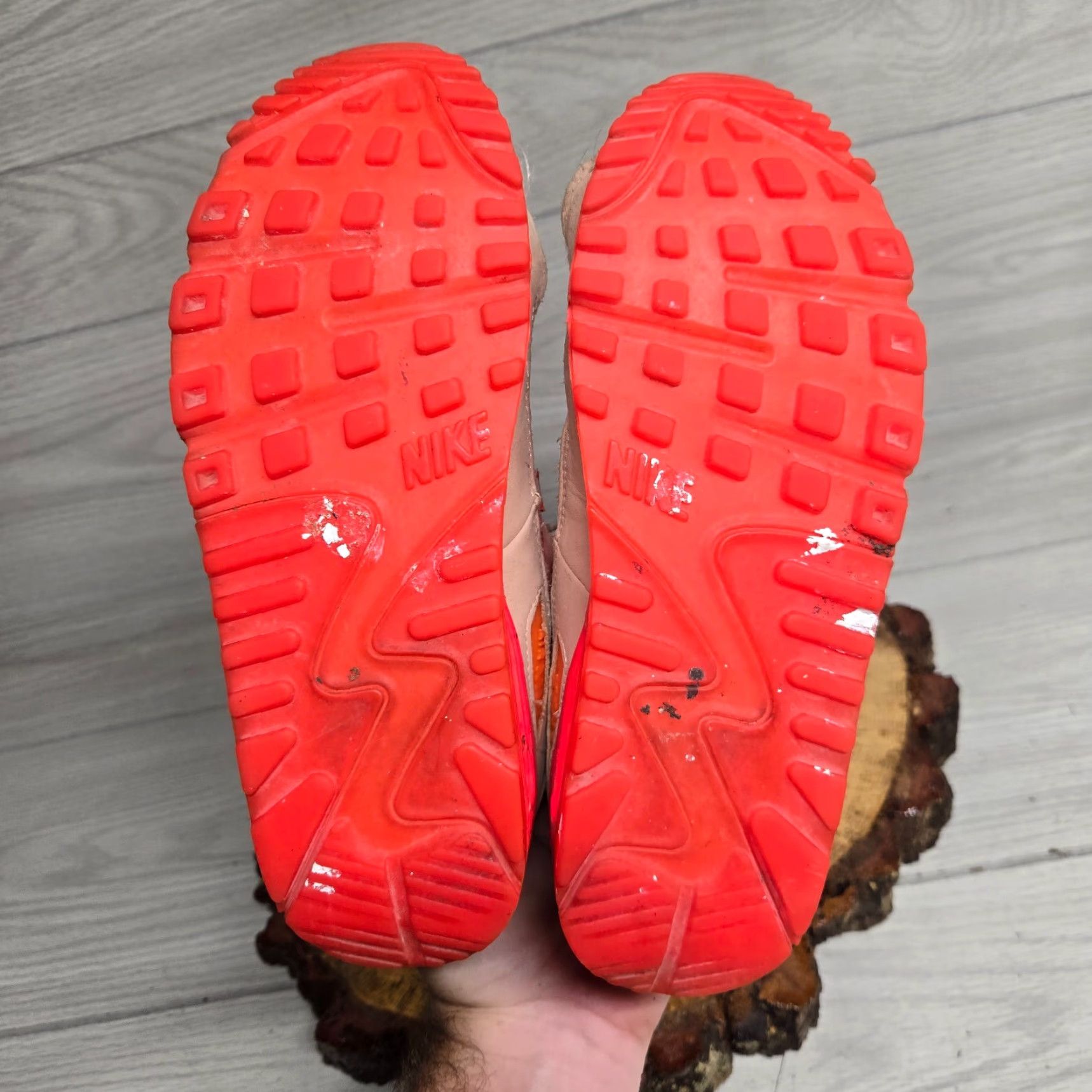 Nike Nike Air Max 90 Sneakers Women Size 7 Running Athletic Multicolor Crimson Platinum 2019 Size US 7 / IT 37 - 7 Thumbnail