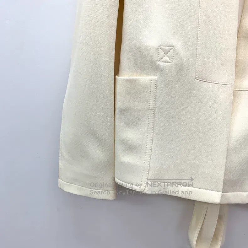 Dior Dior 23 Palto beige wool buckleless belt suit jacket Size XXS / US 00 / IT 34 - 4 Thumbnail