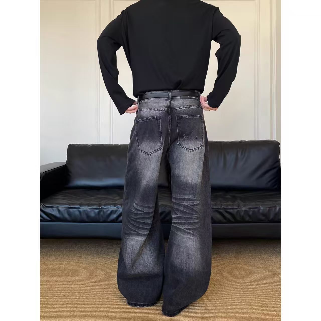 Vintage American Retro Whiskered Washed Curved-Leg Jeans Size US 32 / EU 48 - 3 Thumbnail
