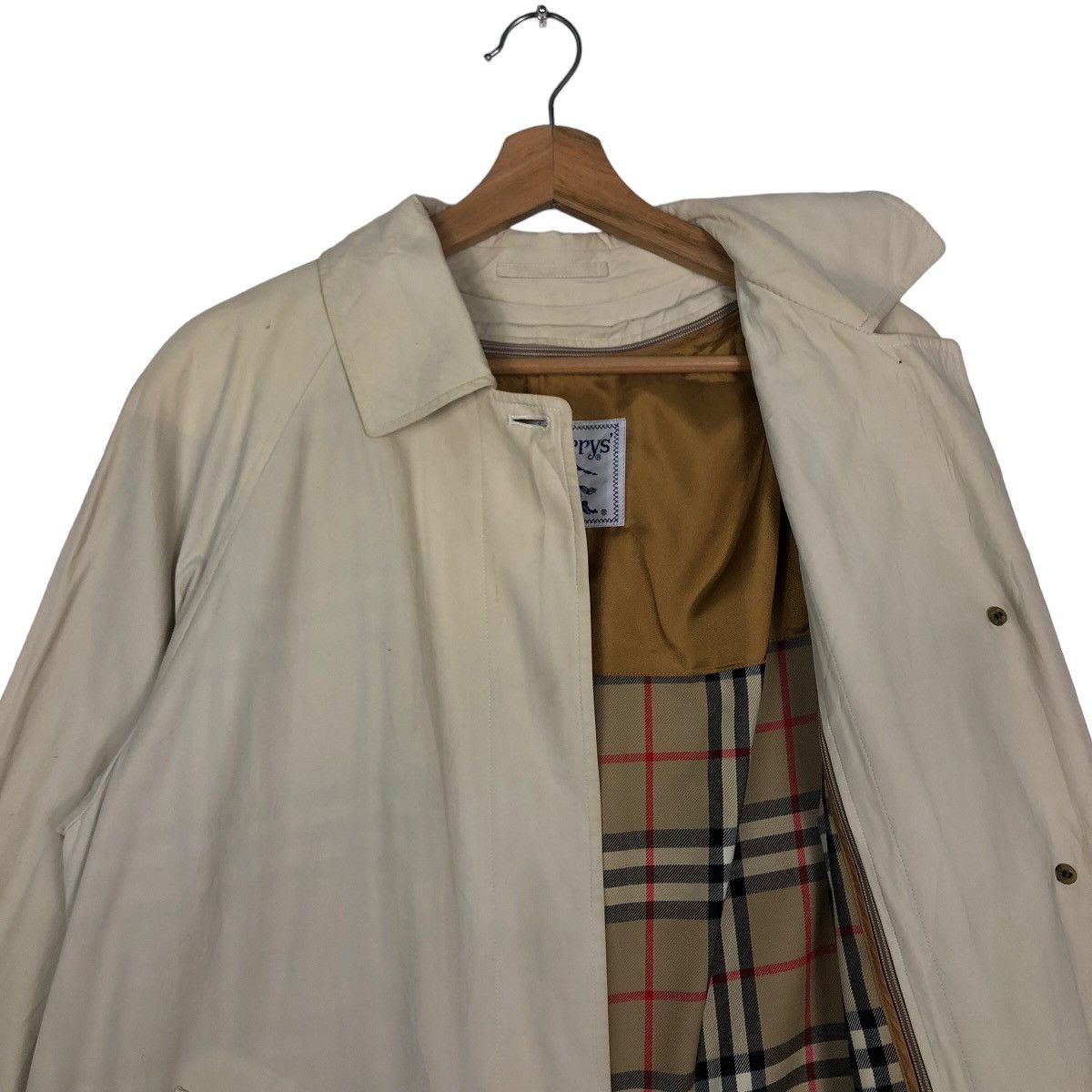 Burberry 🔥Rich Brown - Nova Check Tartan Design Lining Long Coats Size US M / EU 48-50 / 2 - 10 Thumbnail