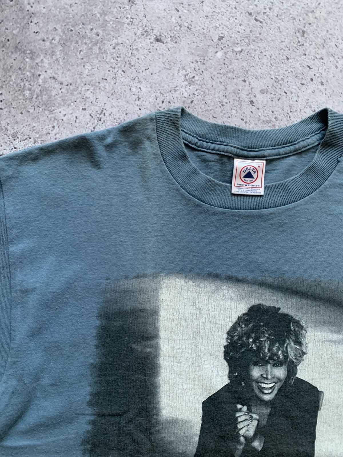 Band Tees 🔥VINTAGE TINA TURNER TWENTY FOUR SEVEN 2000 TOUR T-SHIRT Size US M / EU 48-50 / 2 - 9 Thumbnail