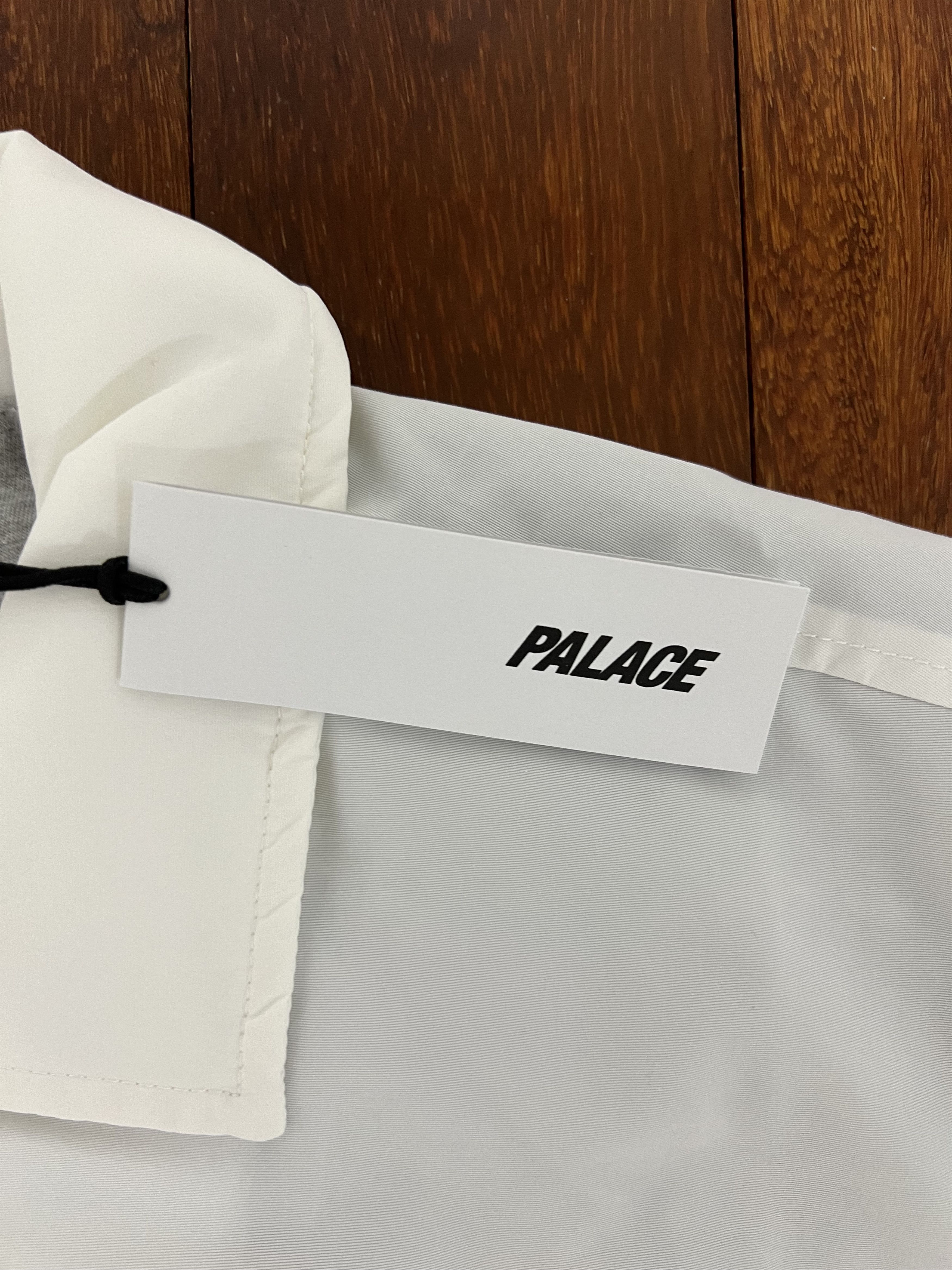 Palace 💚 2019 Palace Ripped Coach Jacket White Medium NEW Size US M / EU 48-50 / 2 - 9 Thumbnail