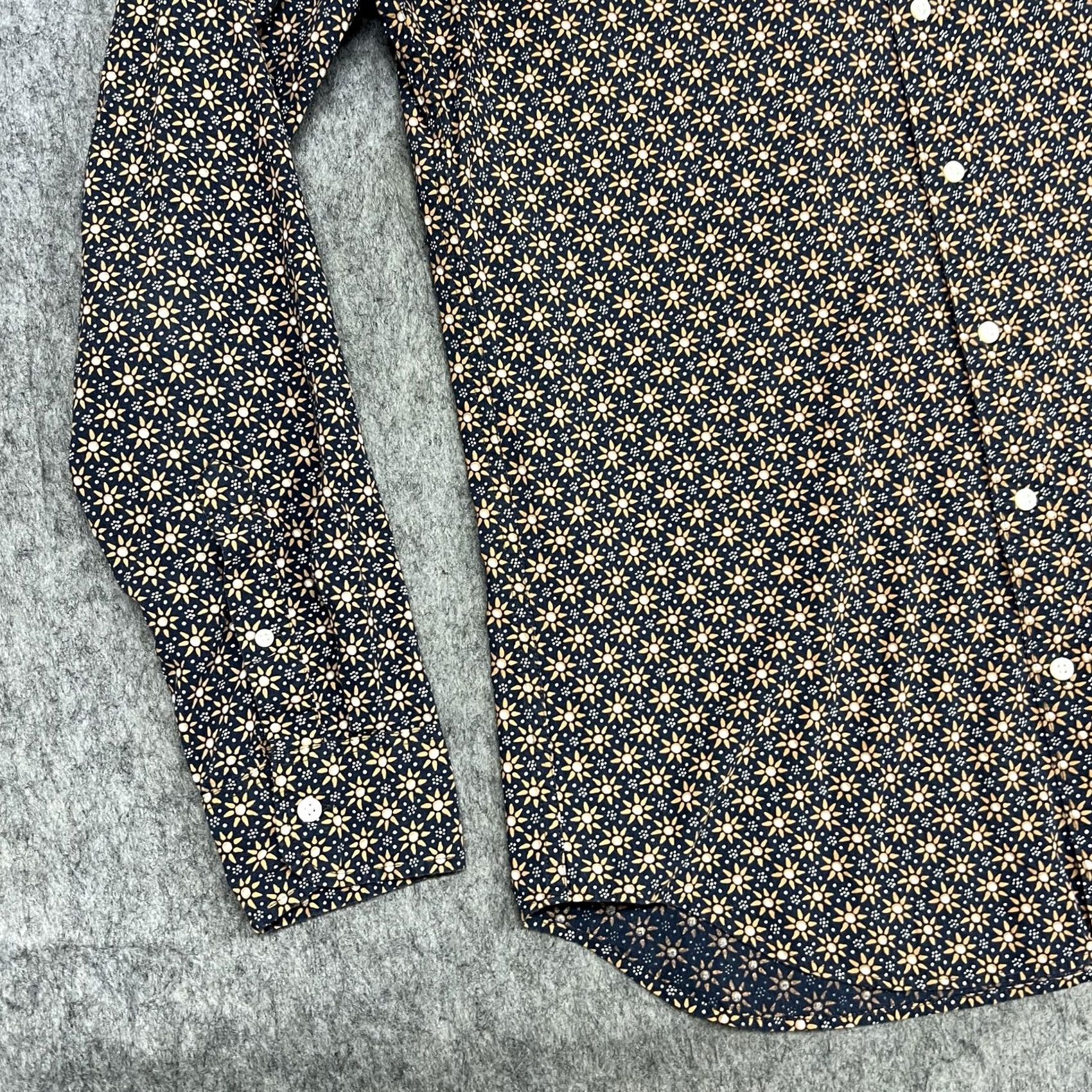 J.Crew Item Specifications: Brand: Levi'S Size US M / EU 48-50 / 2 - 7 Thumbnail