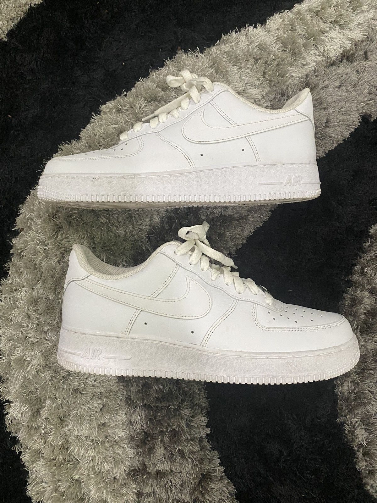 Nike Triple White AF1 Low 07 Size US 10 / EU 43 - 4 Thumbnail