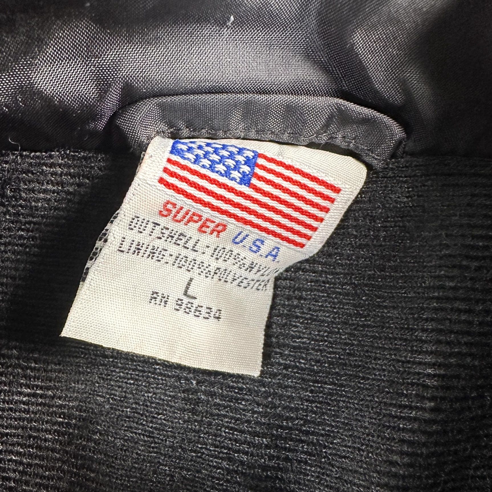 Logo 7 VINTAGE Super USA Windbreaker Jacket Mens L Black Logo Back Patch Striped Sleeves Full Zip Lined Pockets Size US L / EU 52-54 / 3 - 6 Thumbnail