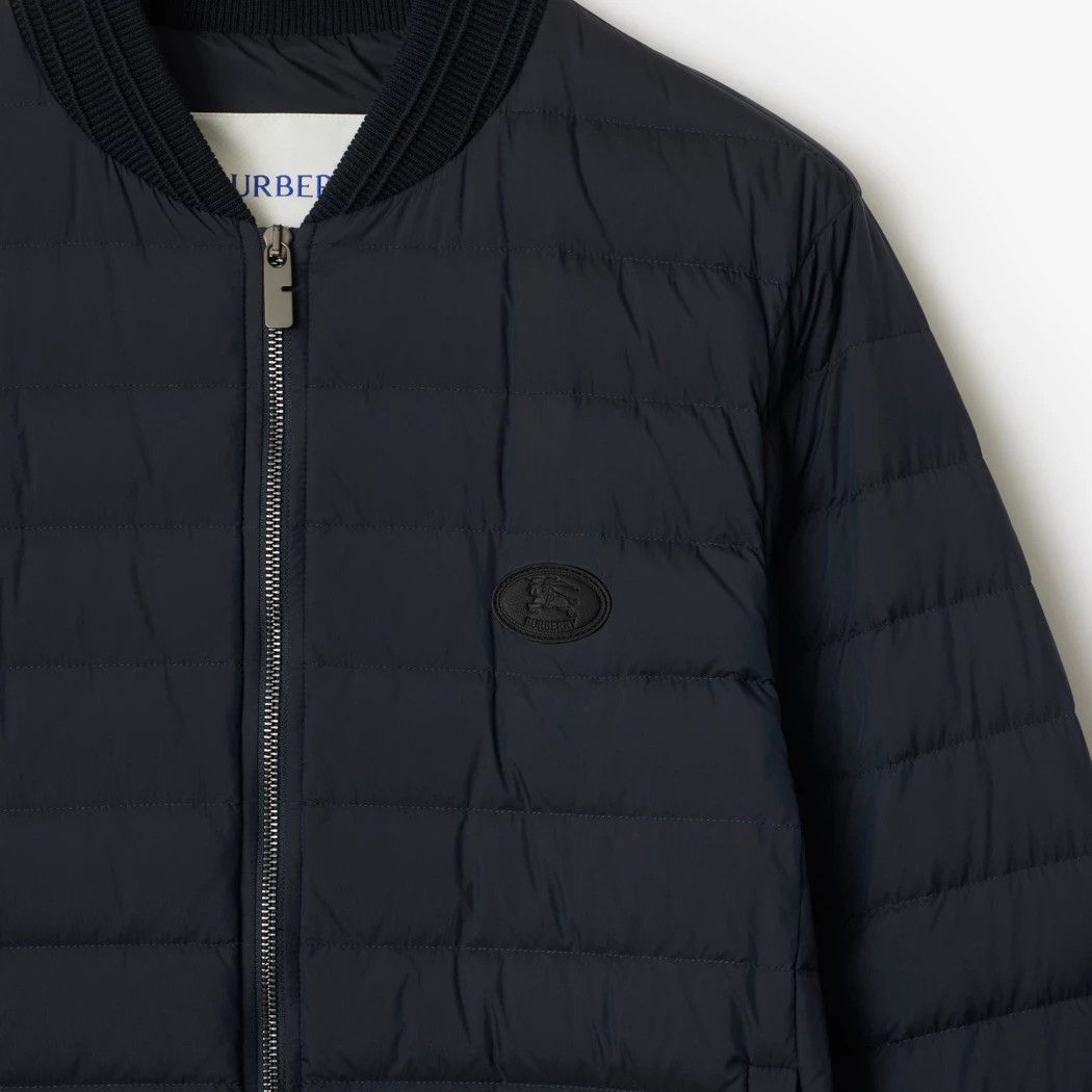 Burberry os11x1225 Nylon Puffer Jacket in Navy Size US M / EU 48-50 / 2 - 6 Thumbnail