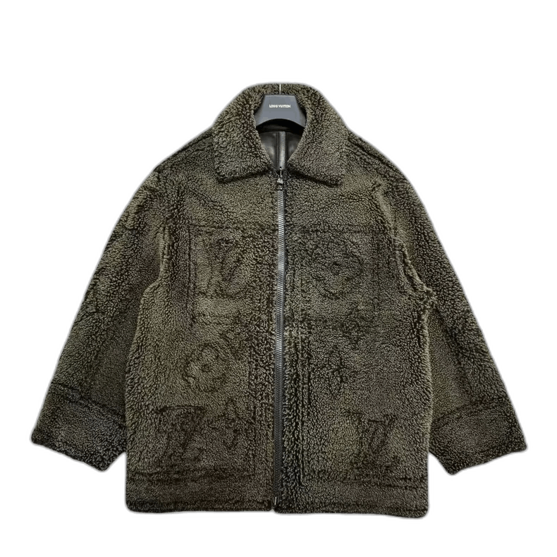 Louis Vuitton louis vuitton reversible fur coat -2505 Size US S / EU 44-46 / 1 - 1 Thumbnail