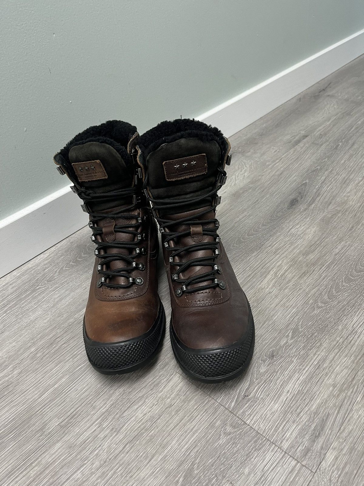 John Varvatos Shearling Lined Leather Hiking Boot. 9.5 Size US 9.5 / EU 42-43 - 15 Thumbnail