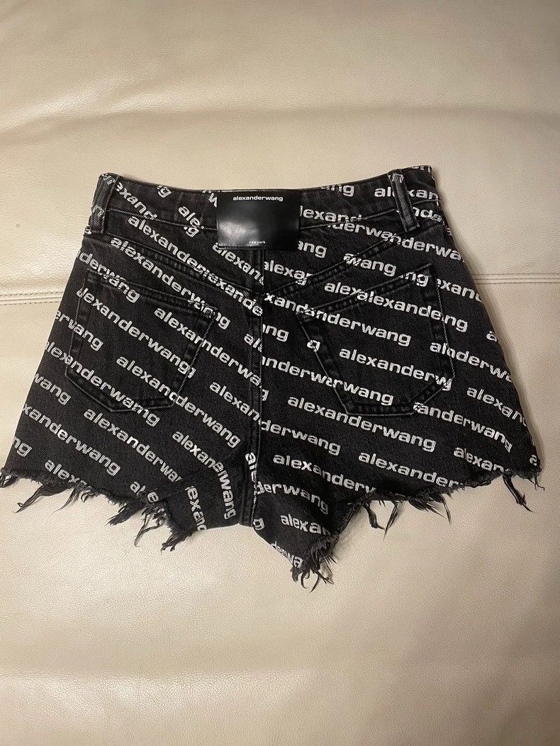 Alexander Wang Alexander Wang Denim Letter Shorts- Size 25" / US 0 / IT 36 - 2 Thumbnail
