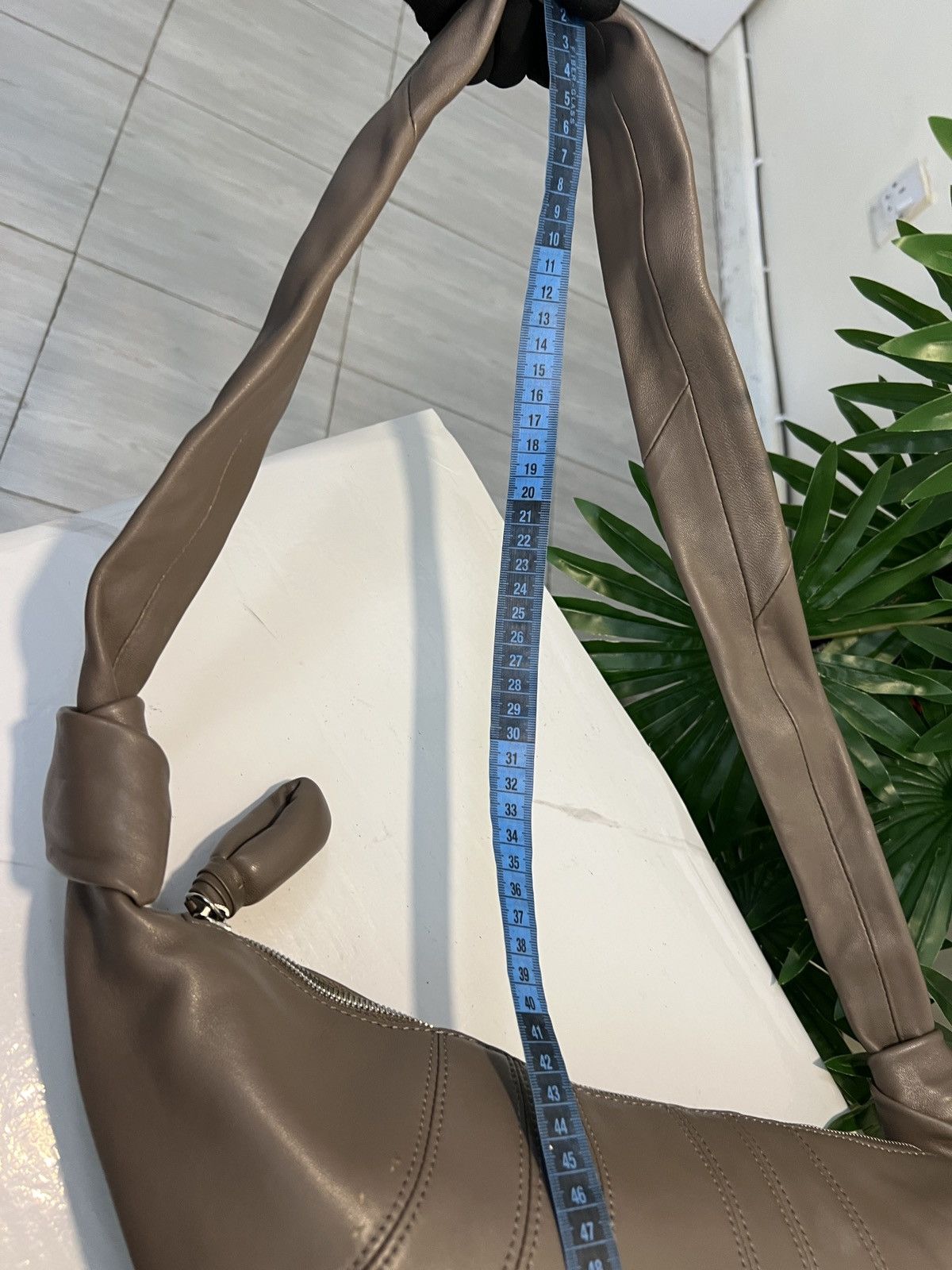 Lemaire LEMAIRE Croissant Medium Mink Cotton Shoulder Bag Size ONE SIZE - 12 Thumbnail
