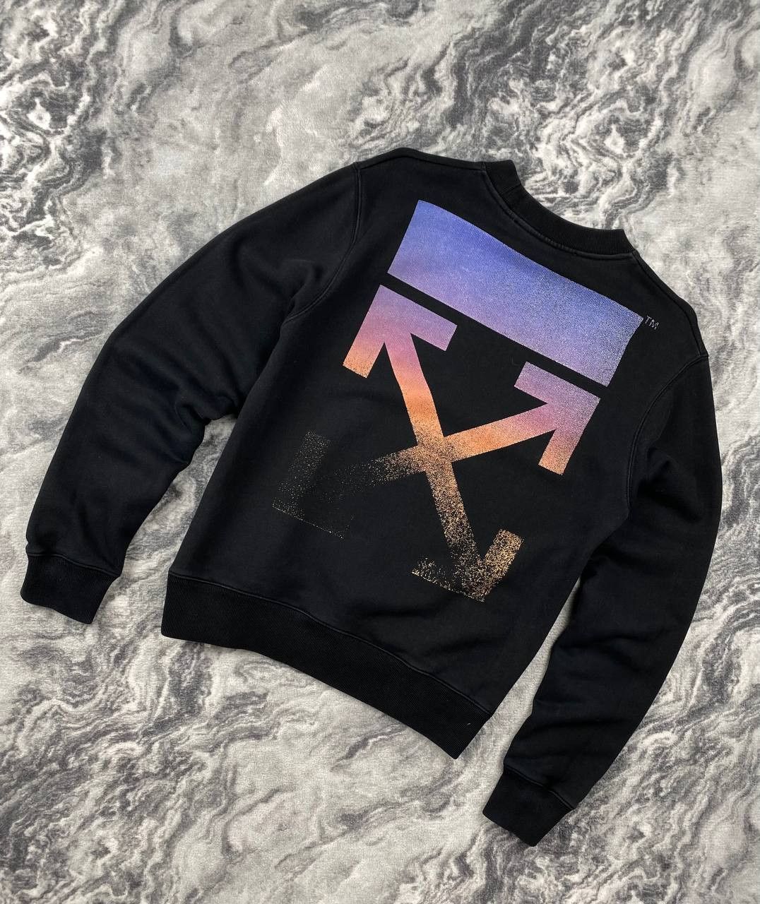Off-White Off-White Degrade Arrow Slim Crewneck Sweatshirt Big Logo Size US S / EU 44-46 / 1 - 1 Thumbnail