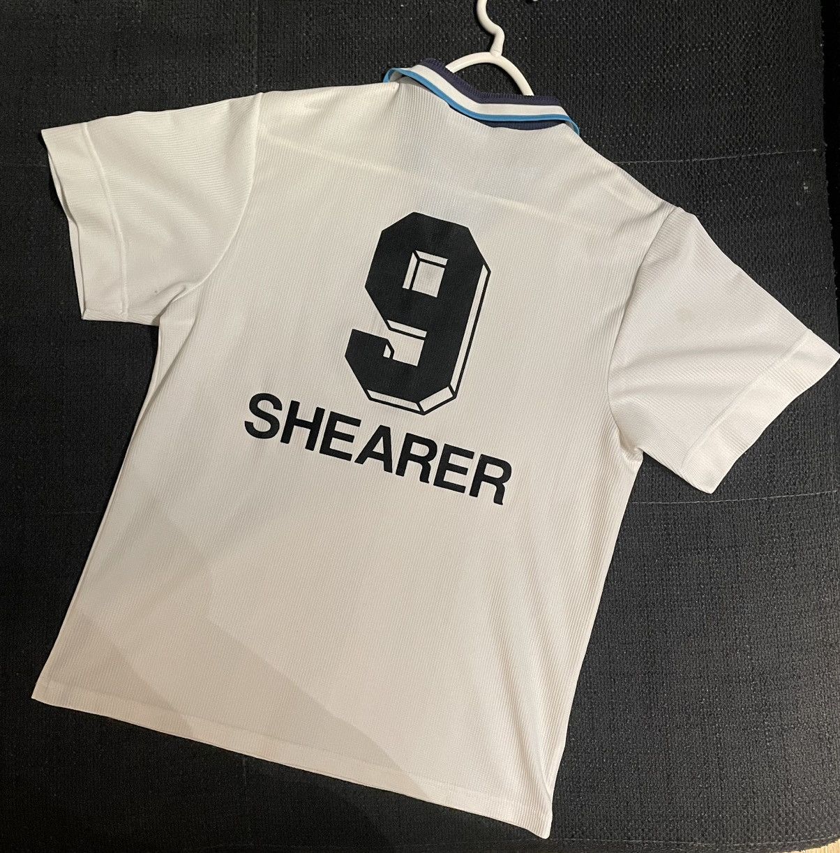 Umbro 1995/97 Shearer #9 England vintage Umbro football shirt Size US M / EU 48-50 / 2 - 2 Thumbnail
