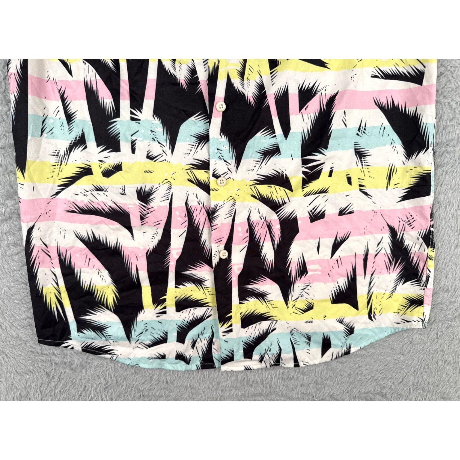 Vintage Hawaiian Shirt Men Small Pink Blue Palm Tree Leaf Button Up 100% Polyester Italy Size US S / EU 44-46 / 1 - 5 Thumbnail