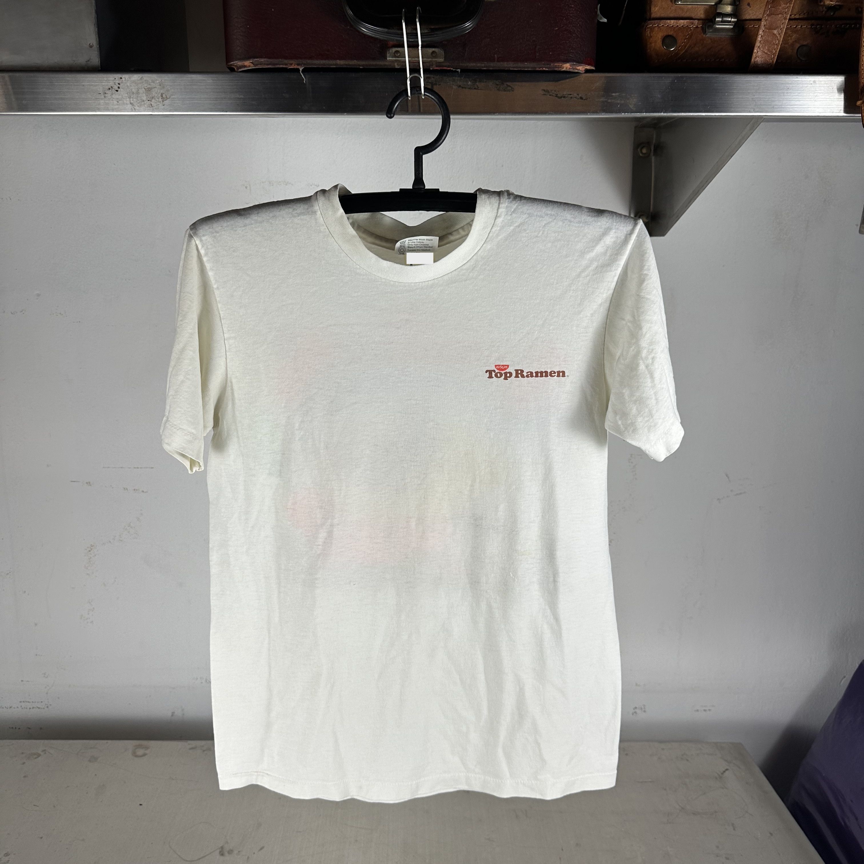 Vintage Vintage 80s Nissin Ramen Souper Heroes Graphic Promo T-shirt Size US S / EU 44-46 / 1 - 2 Thumbnail