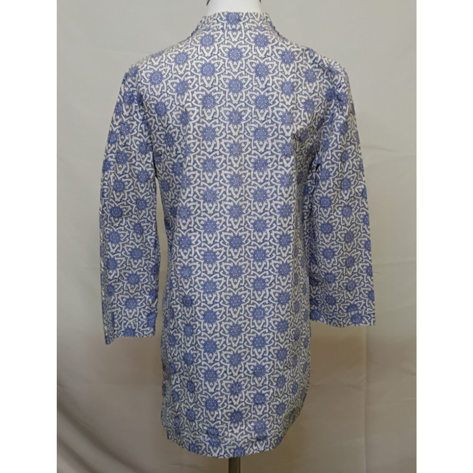 Tory Burch Tory Burch Eyelet Tunic Women's 8 Blue/White Floral Unlined Size M / US 6-8 / IT 42-44 - 3 Thumbnail