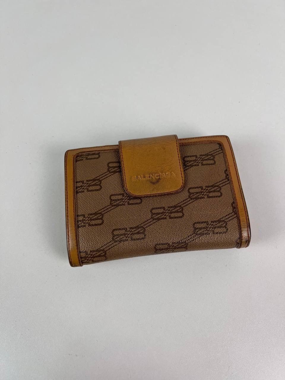 Balenciaga Balenciaga monogram vintage leather wallet Size ONE SIZE - 1 Thumbnail