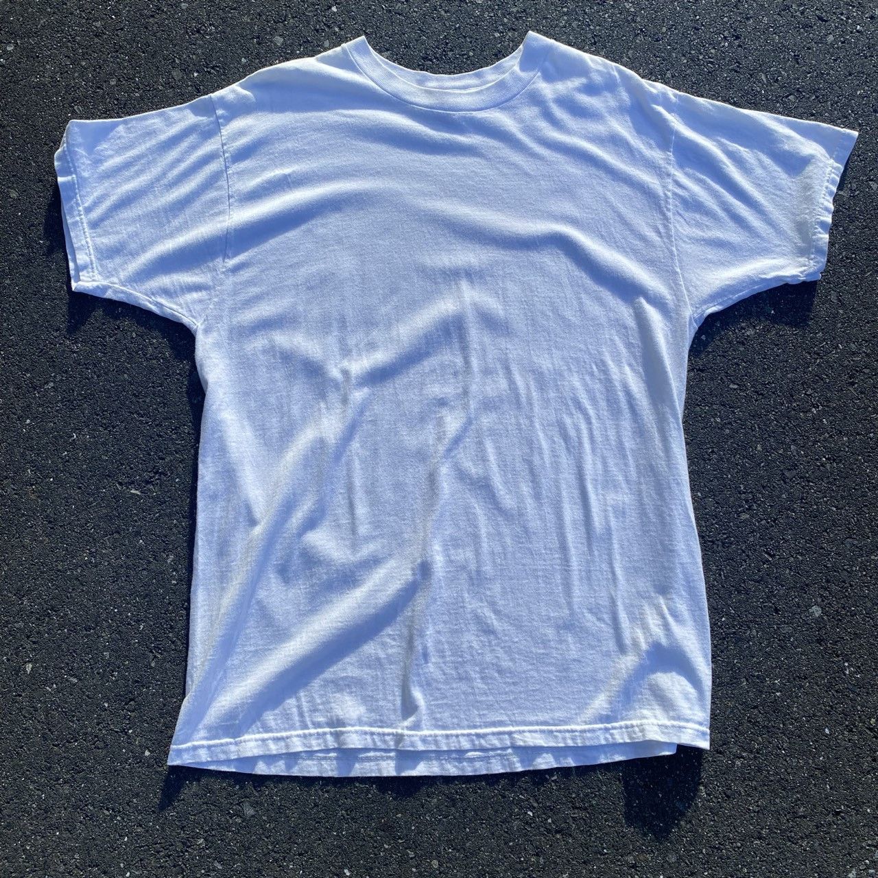 Fruit Of The Loom 00's y2k art tee back print vintage Size US XL / EU 56 / 4 - 2 Thumbnail