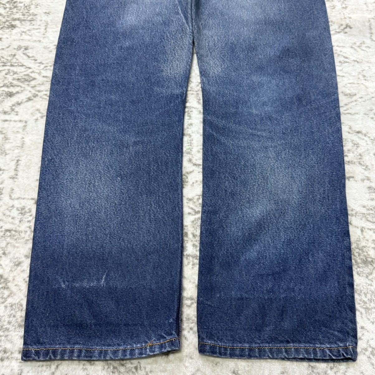 Levi's Vintage Levis 505 Regular Fit Patina Fade Wash Jeans Size US 36 / EU 52 - 11 Thumbnail