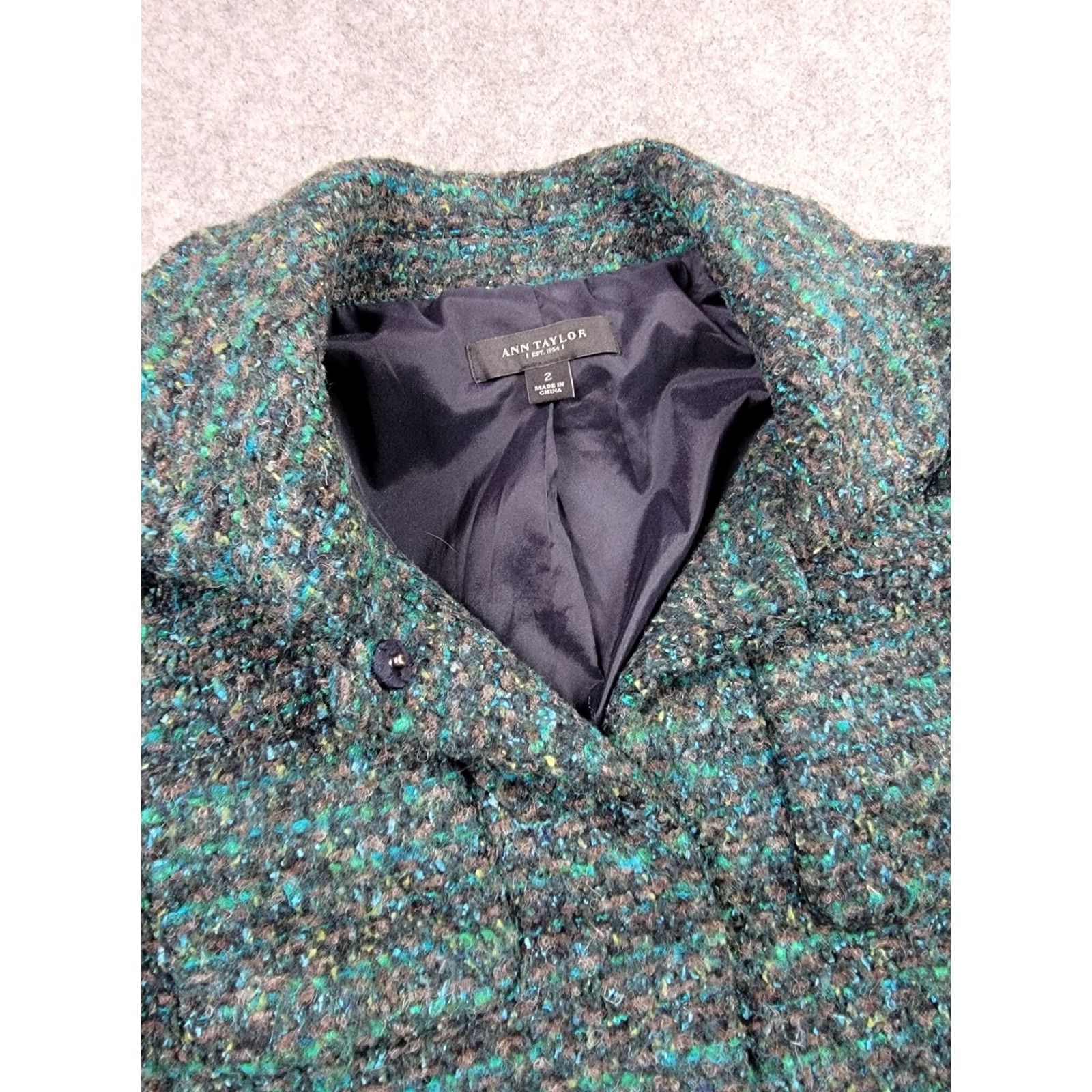 Ann Taylor Ann Taylor Blazer Womens 2 Green Black Blue Wool Blend Snap Button Lined Size XS / US 0-2 / IT 36-38 - 3 Thumbnail