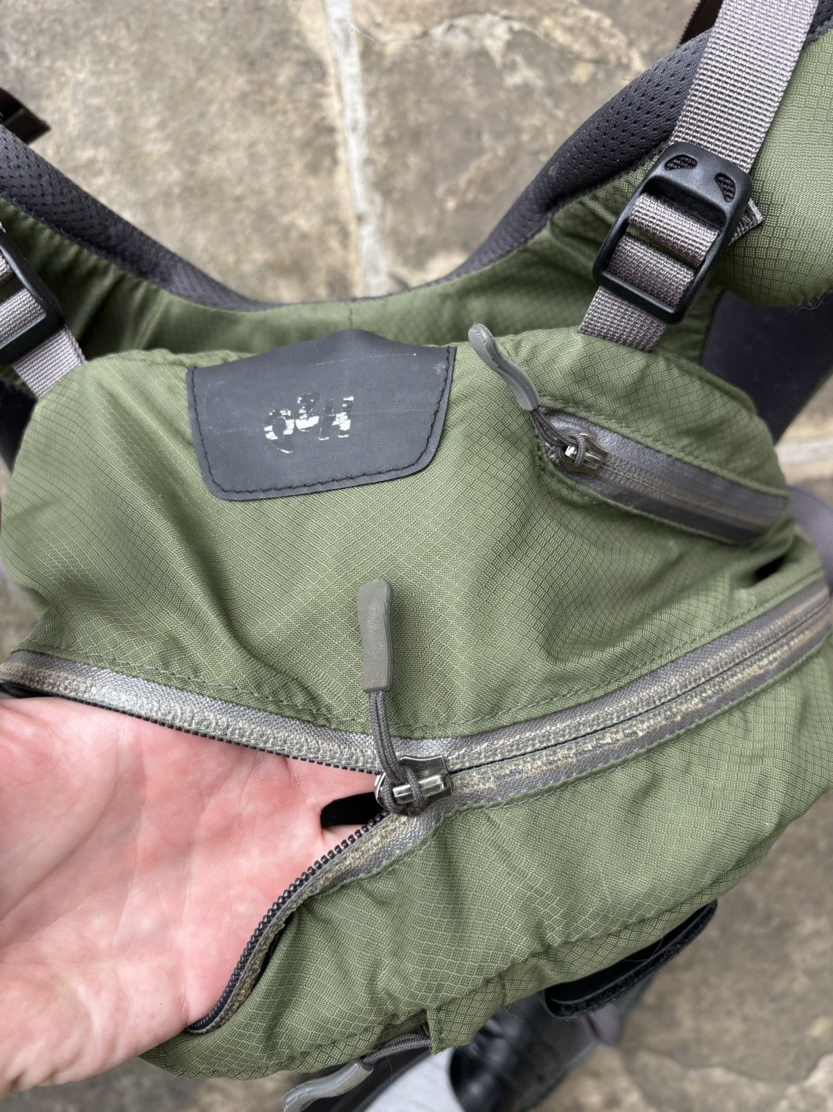 Mountain Equipment × Mountain Equipment Company × Vintage Vintage MEC Backpack 2000s Mountain Equipment Co-op Air 22 Size ONE SIZE - 12 Thumbnail