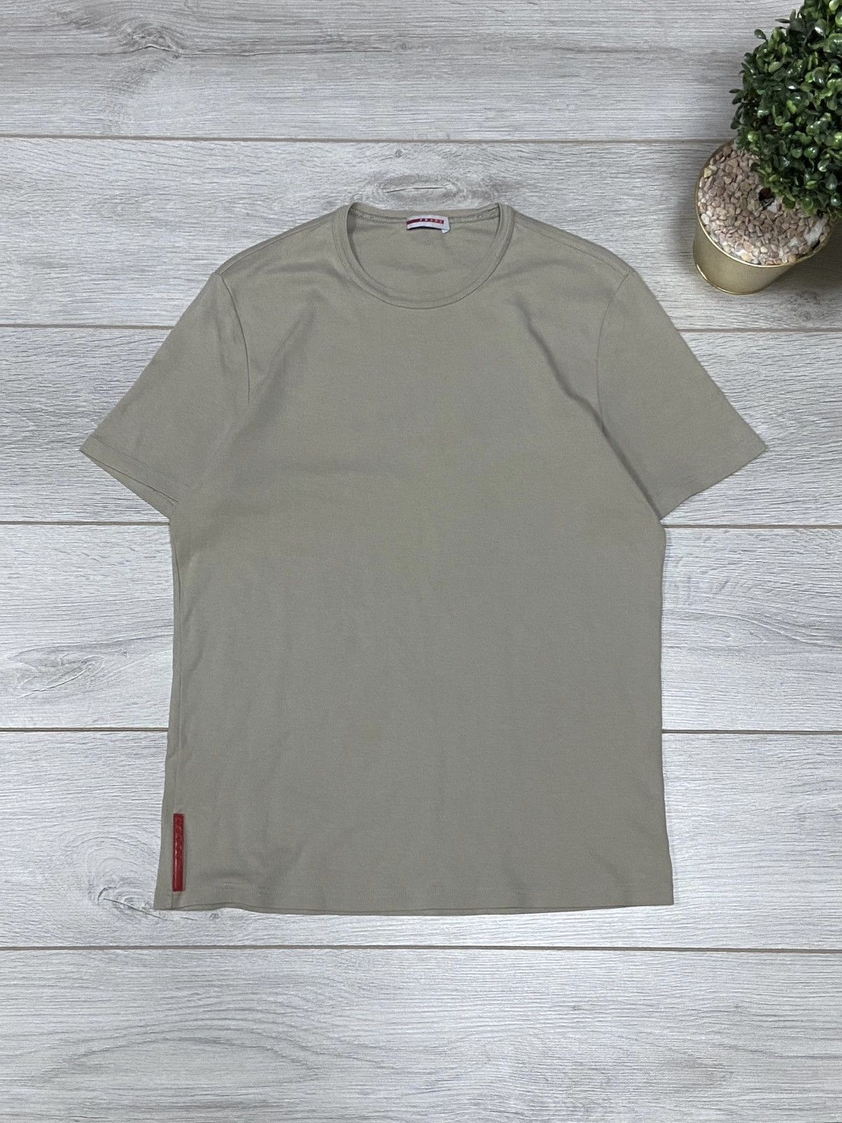 Prada Prada red tab vintage t-shirt Size US M / EU 48-50 / 2 - 2 Thumbnail