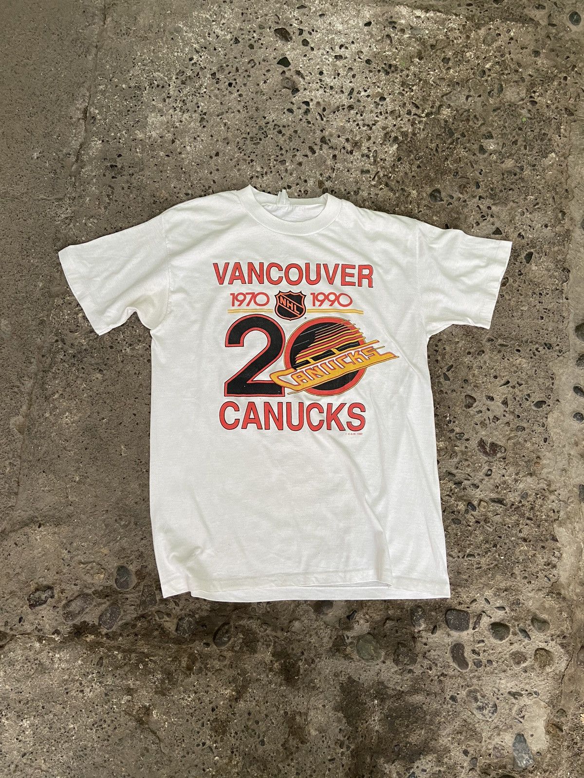 NHL × Vintage Vintage Vancouver Canucks T shirt Size US S / EU 44-46 / 1 - 1 Thumbnail