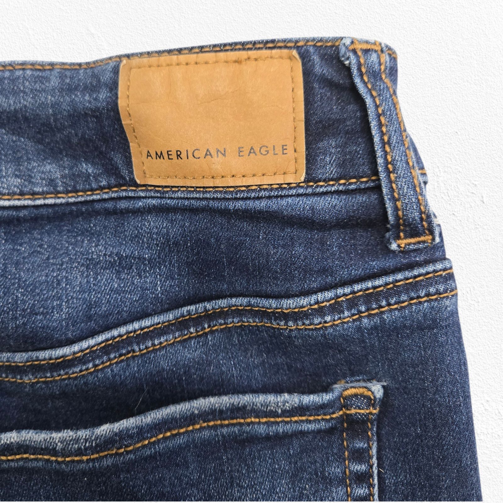 American Eagle Outfitters American Eagle Hi Rise Denim Mini Skirt Size 6 Size 28" / US 6 / IT 42 - 8 Thumbnail