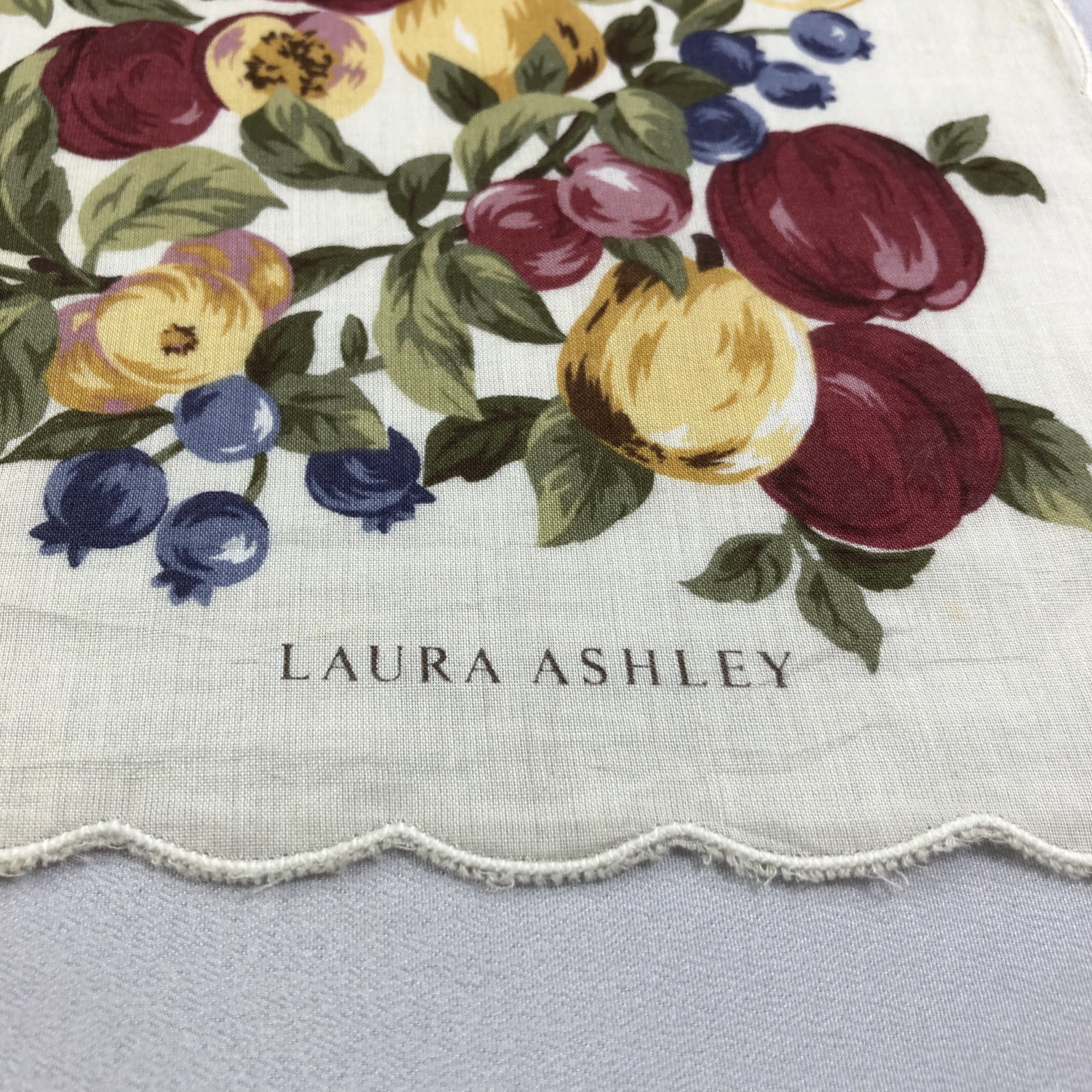 Vintage Laura Ashley Fruits Handkerchief Neckerchief Bandana H2090 Size ONE SIZE - 4 Thumbnail