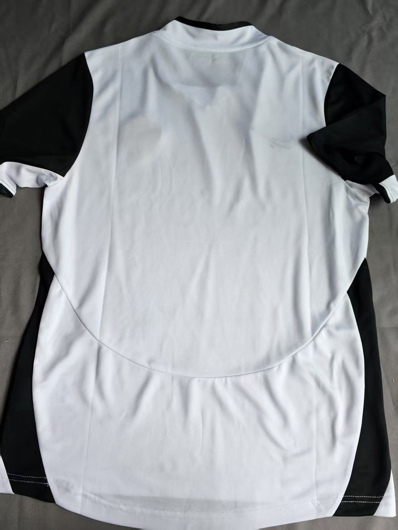 Other Valencia Jersey Home 2003 2004 Season Size US L / EU 52-54 / 3 - 4 Thumbnail
