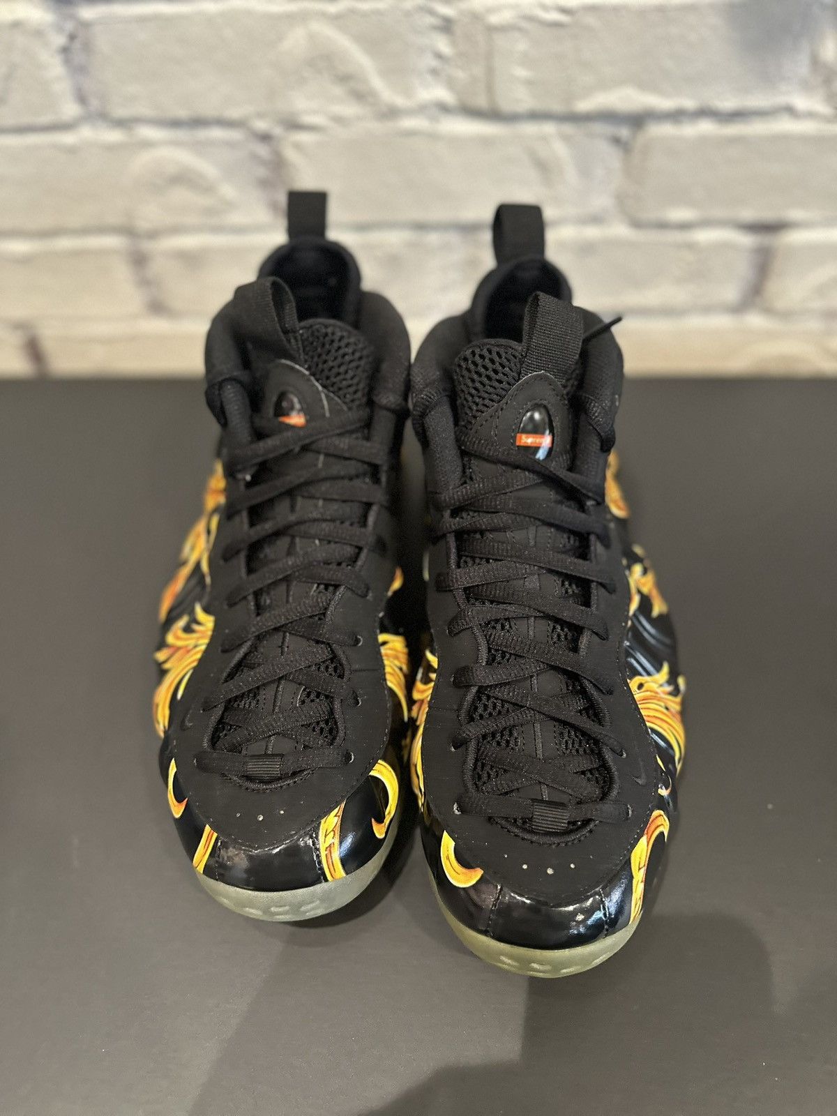 Nike × Supreme Supreme Foamposite Black 2013 DS NB size 10.5 Size US 10.5 / EU 43-44 - 2 Thumbnail