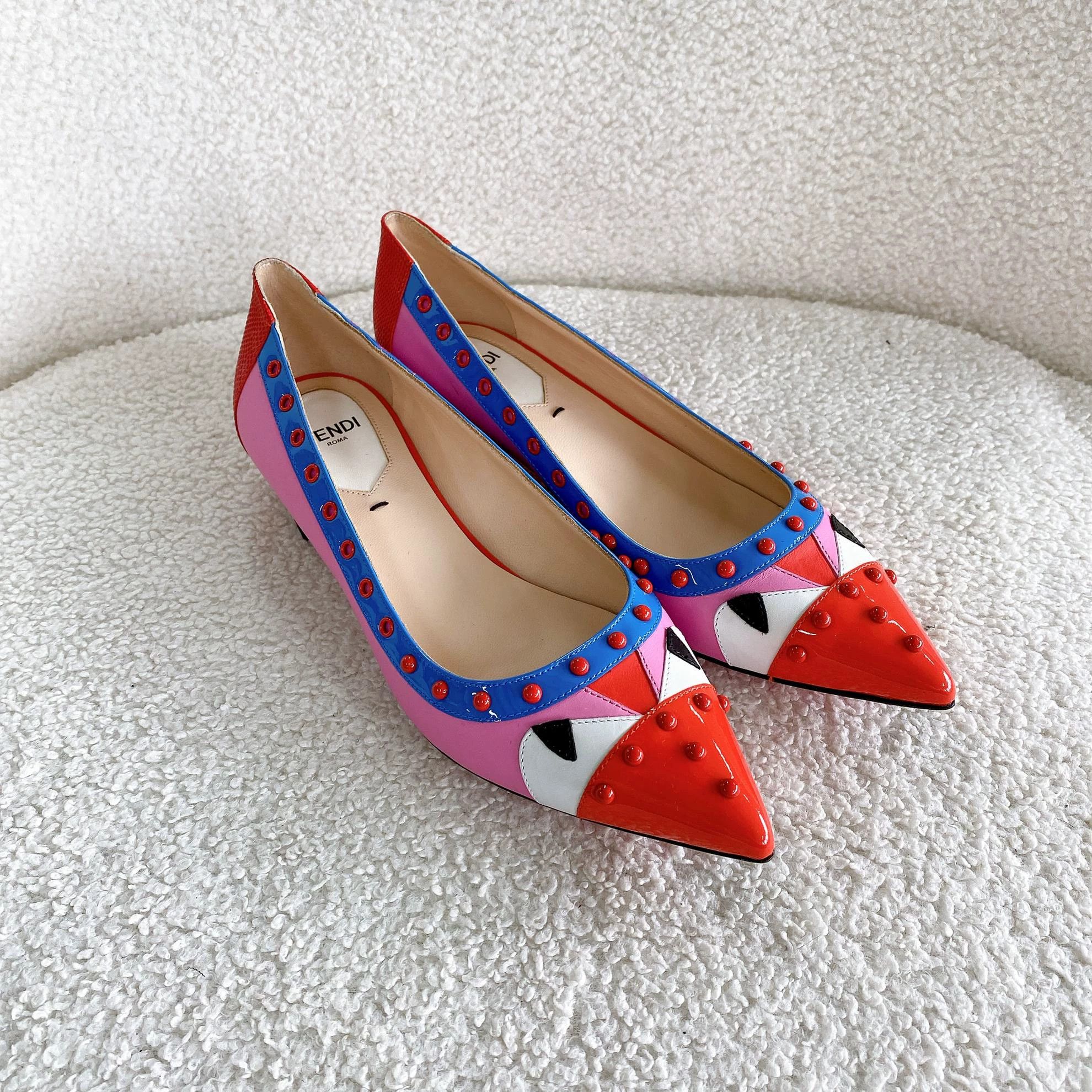 Fendi Fendi Color Blocked Low Heel Shoes 35.5 5194 New Size US 5 / IT 35 - 2 Thumbnail