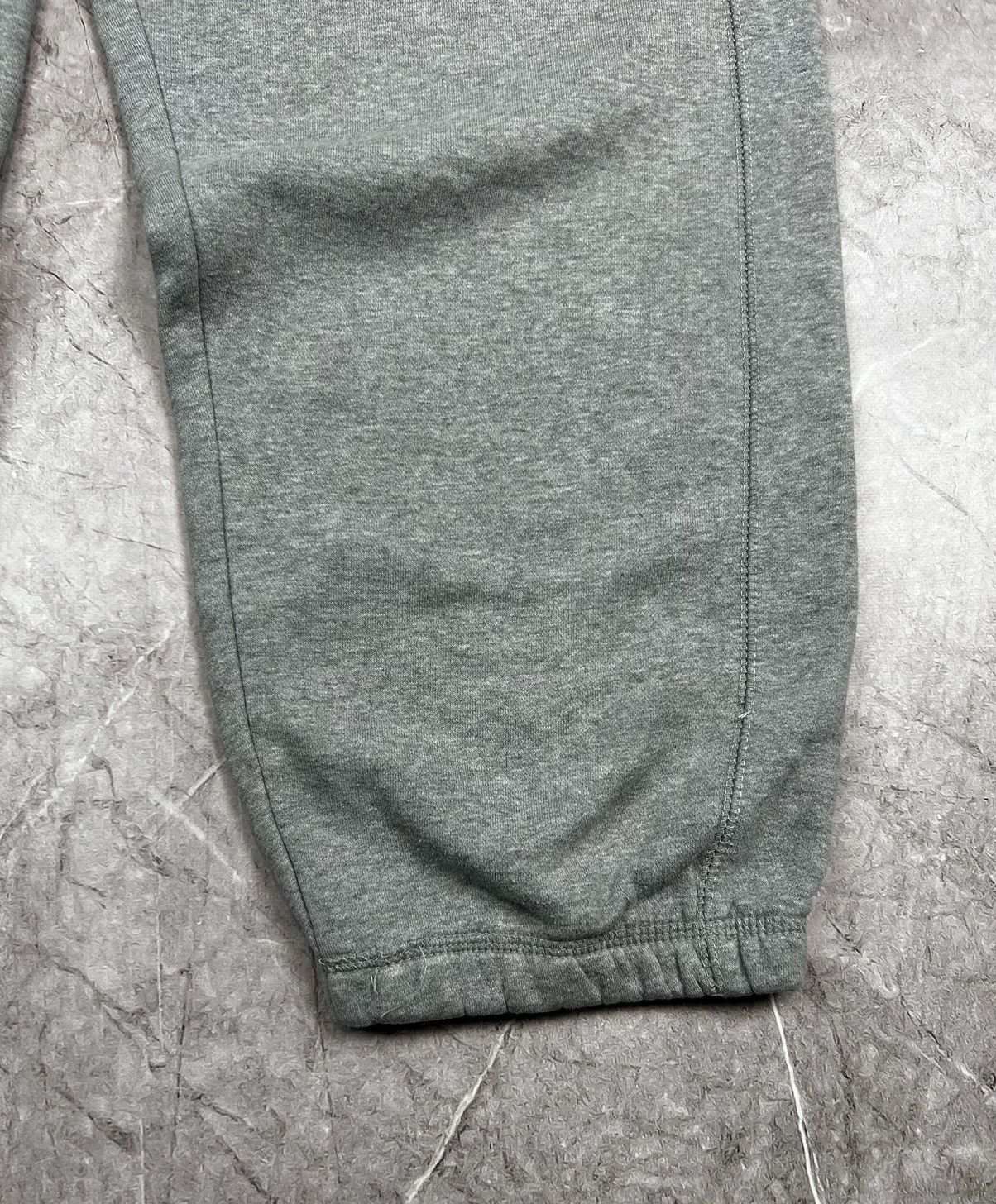 Nike × Vintage Vintage Y2K gray Nike baggy cotton sweatpants size XL Size US 34 / EU 50 - 3 Thumbnail