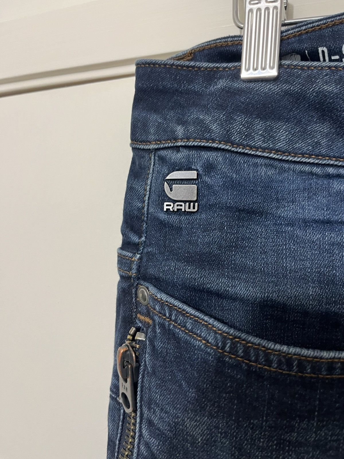 G-Star G-Star RAW D-Staq Zip Slim Darkwash Denim Size 34x32 Size US 34 / EU 50 - 3 Thumbnail