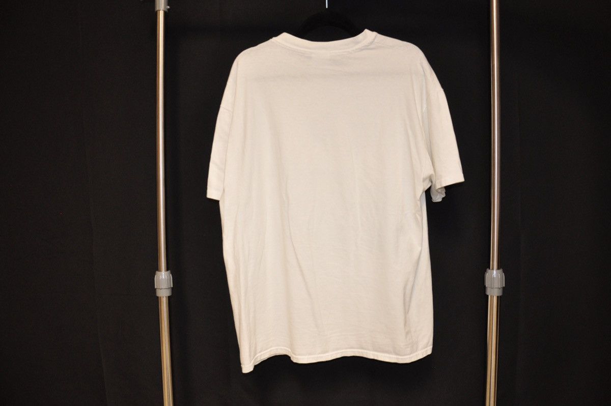 Vintage Vintage 90s Snoopy x MetLife “Surfing the Net” Internet Tee Size US XL / EU 56 / 4 - 2 Thumbnail
