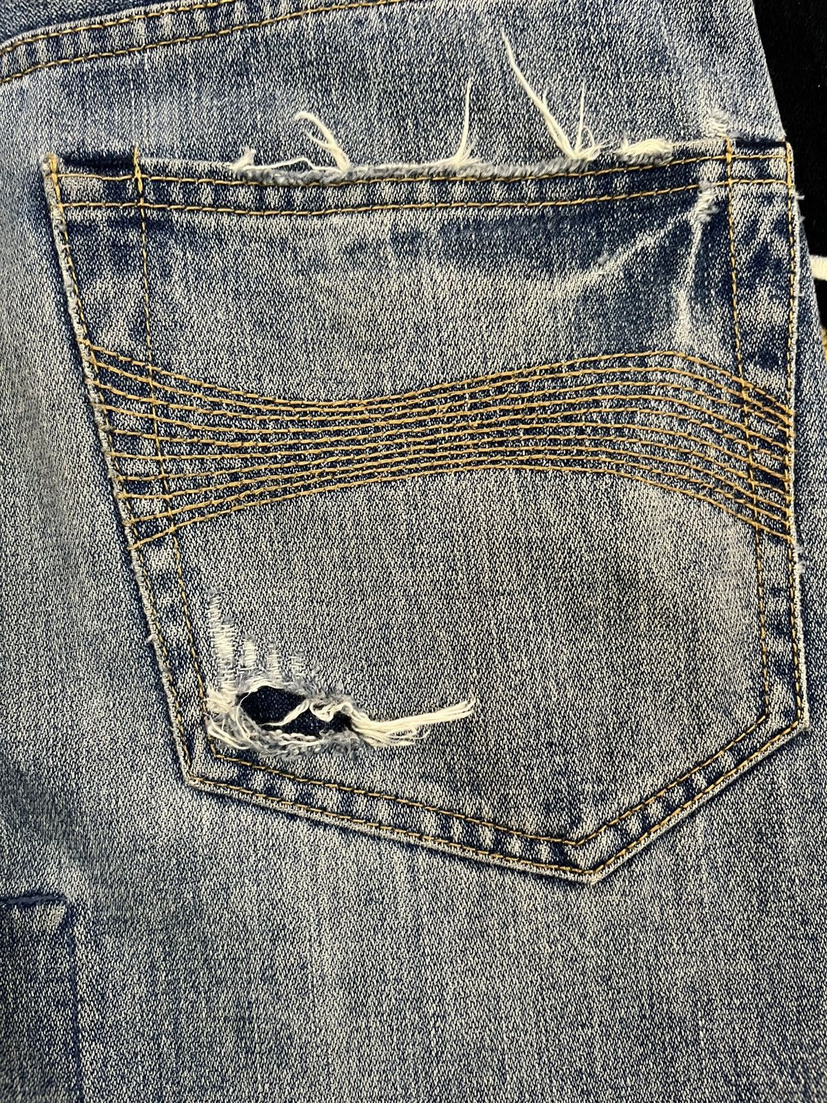 Beauty Beast × Hysteric Glamour × Le Grande Bleu (L.G.B.) Vintage Rag Machine Patchwork Distressed Denim Size US 35 - 11 Thumbnail