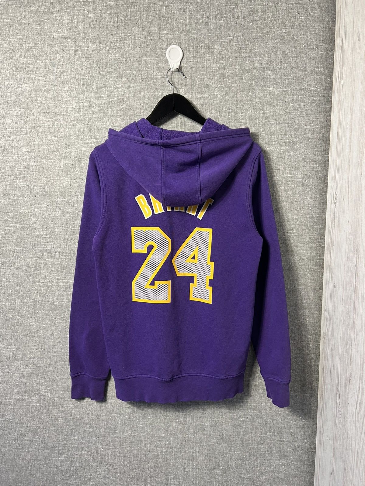 Adidas Adidas x NBA x Kobe Bryant #24 Big Logo Hoodie Lakers Size M Size US M / EU 48-50 / 2 - 5 Thumbnail