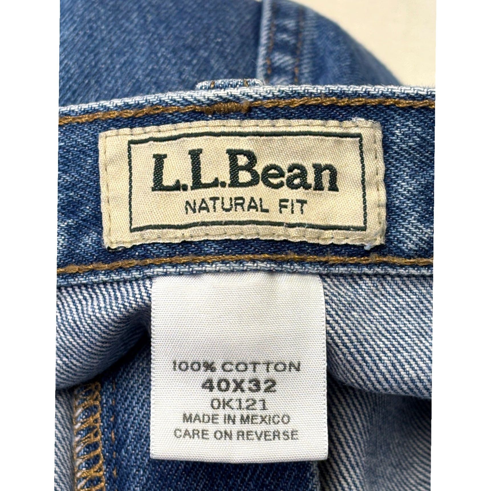 Vintage LL Bean Natural Fit Mens Jeans 40x28 Blue 100% Cotton Denim Straight Relaxed Five-Pocket Zip Button Closure Leather Patch Mens Size US 40 / EU 56 - 5 Thumbnail