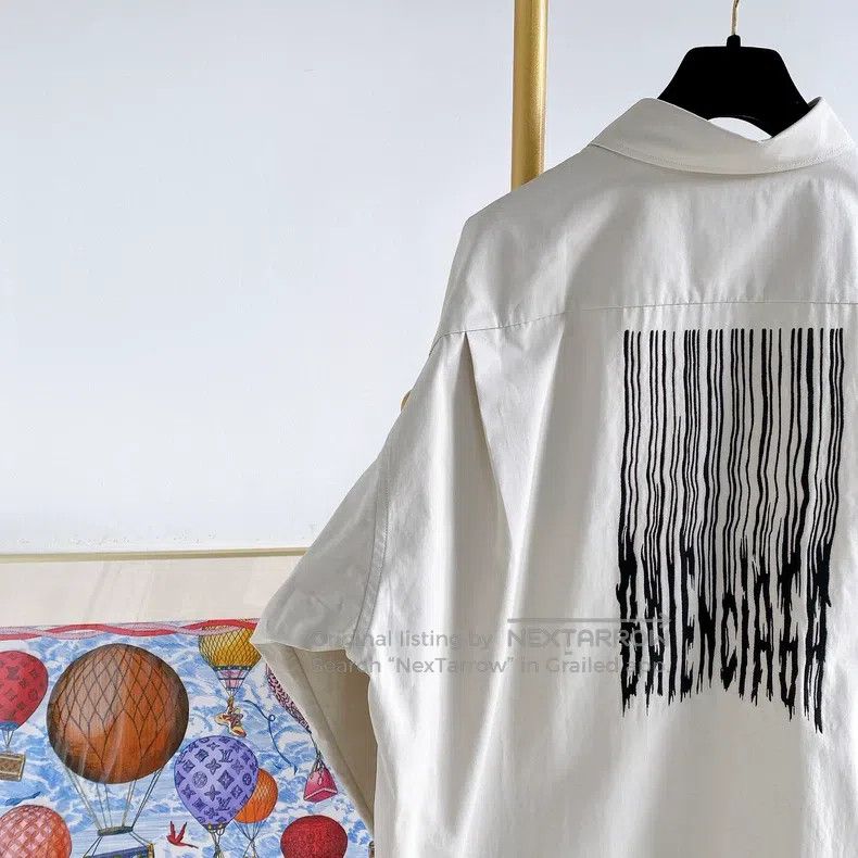 Balenciaga Balenciaga size 37 Light Colored Shirt Size US S / EU 44-46 / 1 - 5 Thumbnail