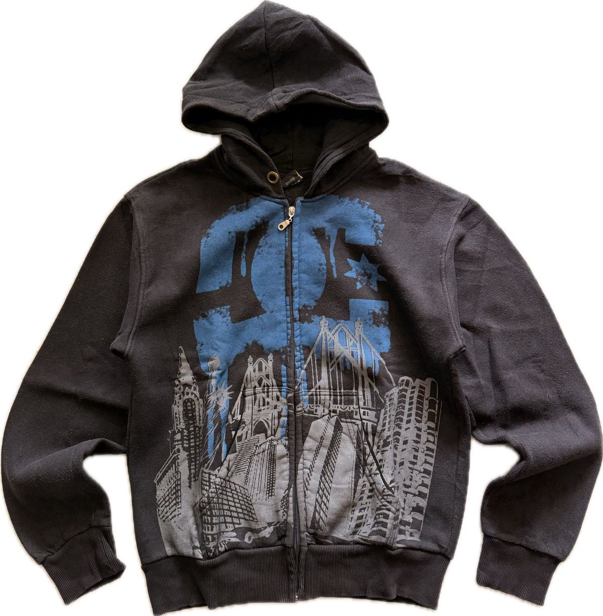 DC DC Cityscape Graphic Hoodie Size US S / EU 44-46 / 1 - 1 Thumbnail