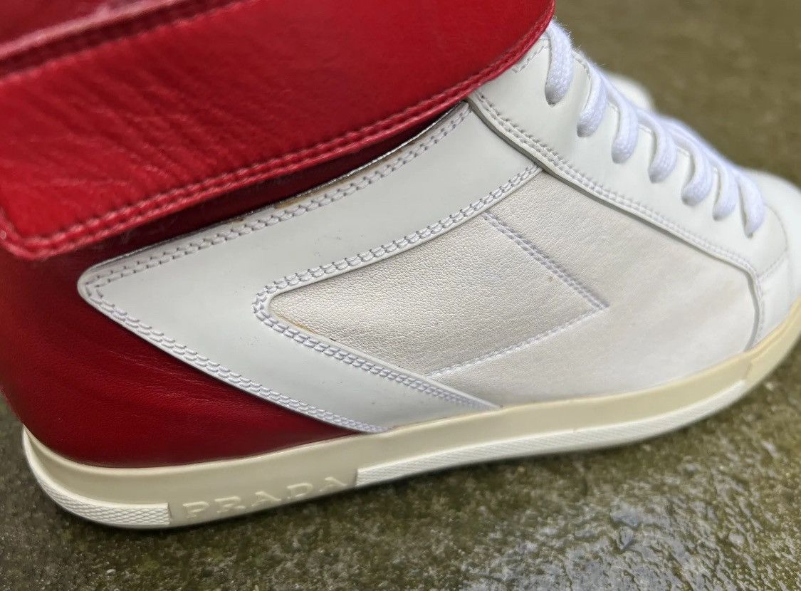 Prada ☄️Prada☄️White/Red Soft leather Sneakers (3T5743) Size US 8 / IT 38 - 4 Thumbnail