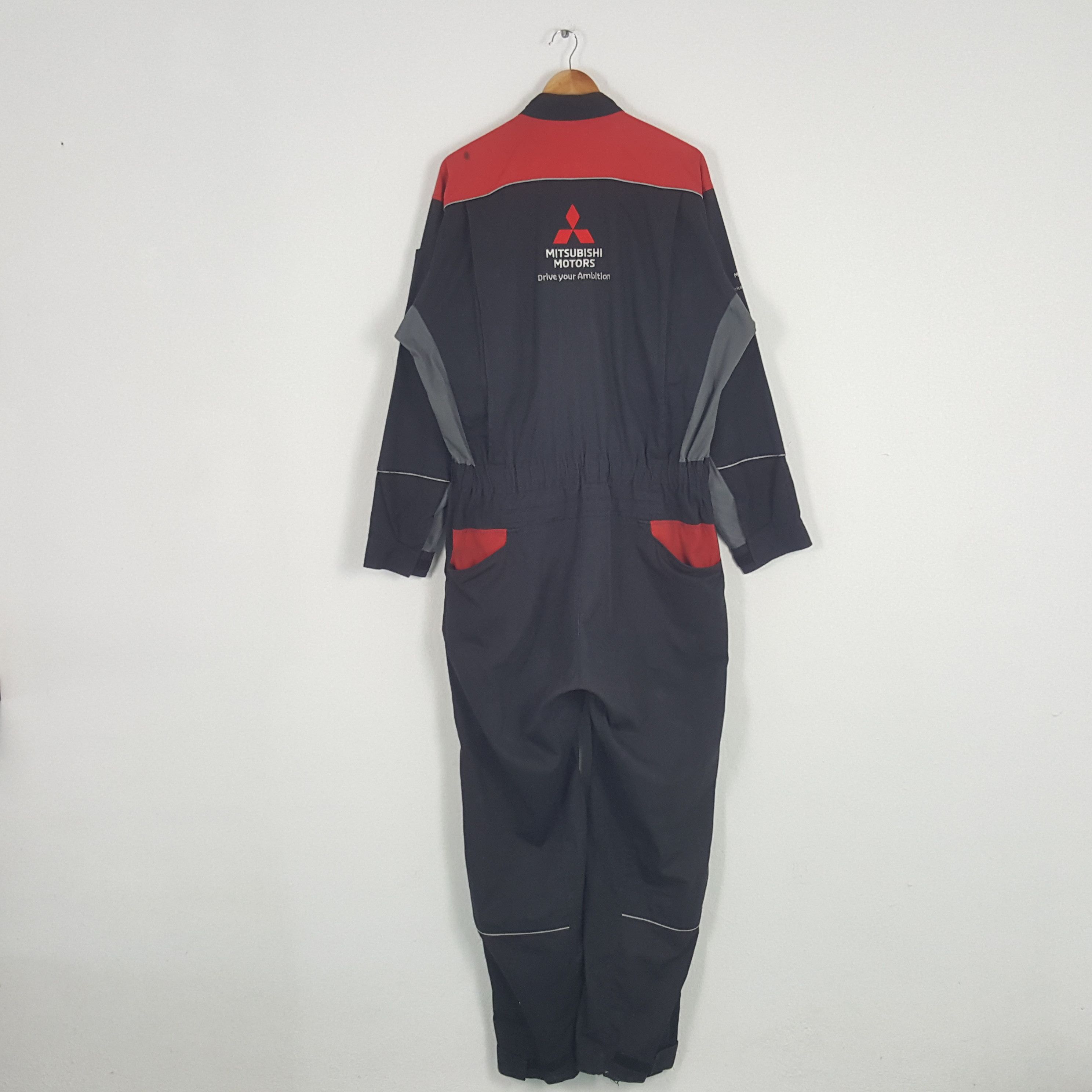 Japanese Brand × Vintage Vintage Mitsubishi Motors Racing Team Coverall Jacket Size US XL / EU 56 / 4 - 1 Thumbnail