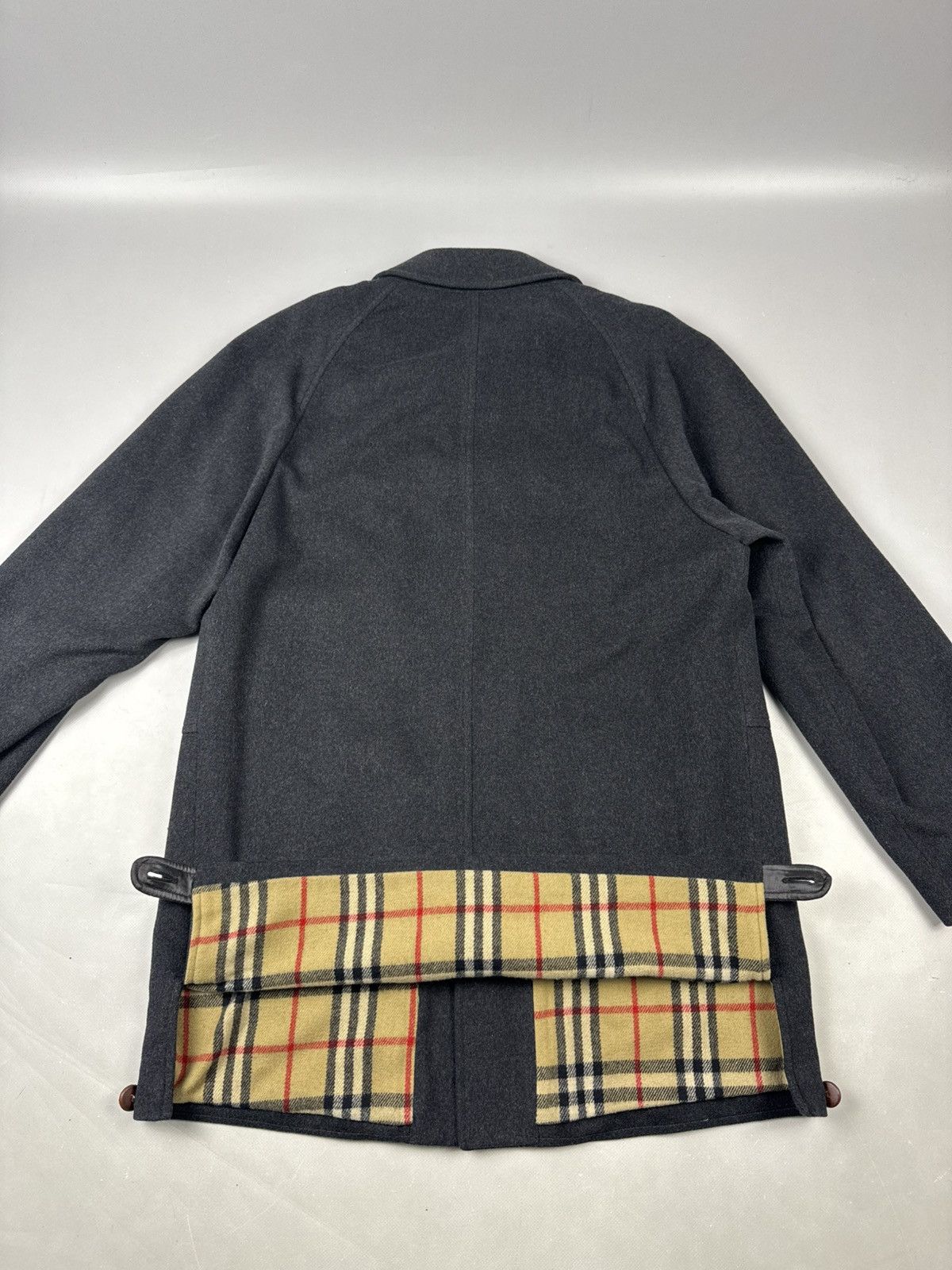 Burberry Burberry heavy coat black & grey Size US M / EU 48-50 / 2 - 10 Thumbnail