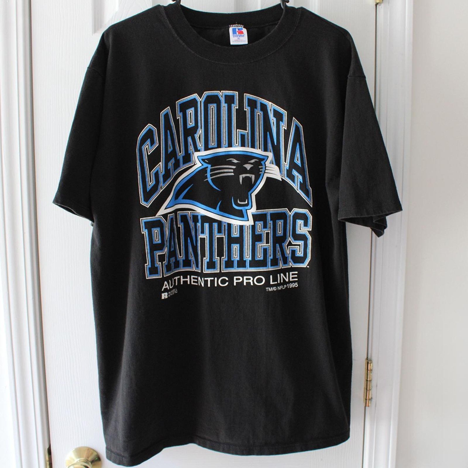 Russell Athletic Vintage 90's Carolina Panthers NFL Graphic Tee Size XL / US 12-14 / IT 48-50 - 3 Thumbnail
